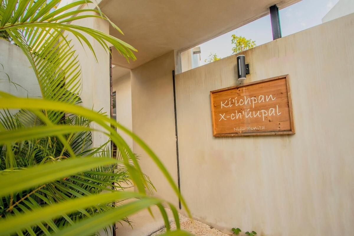 Villa Nina Bonita Kukulkan Road *