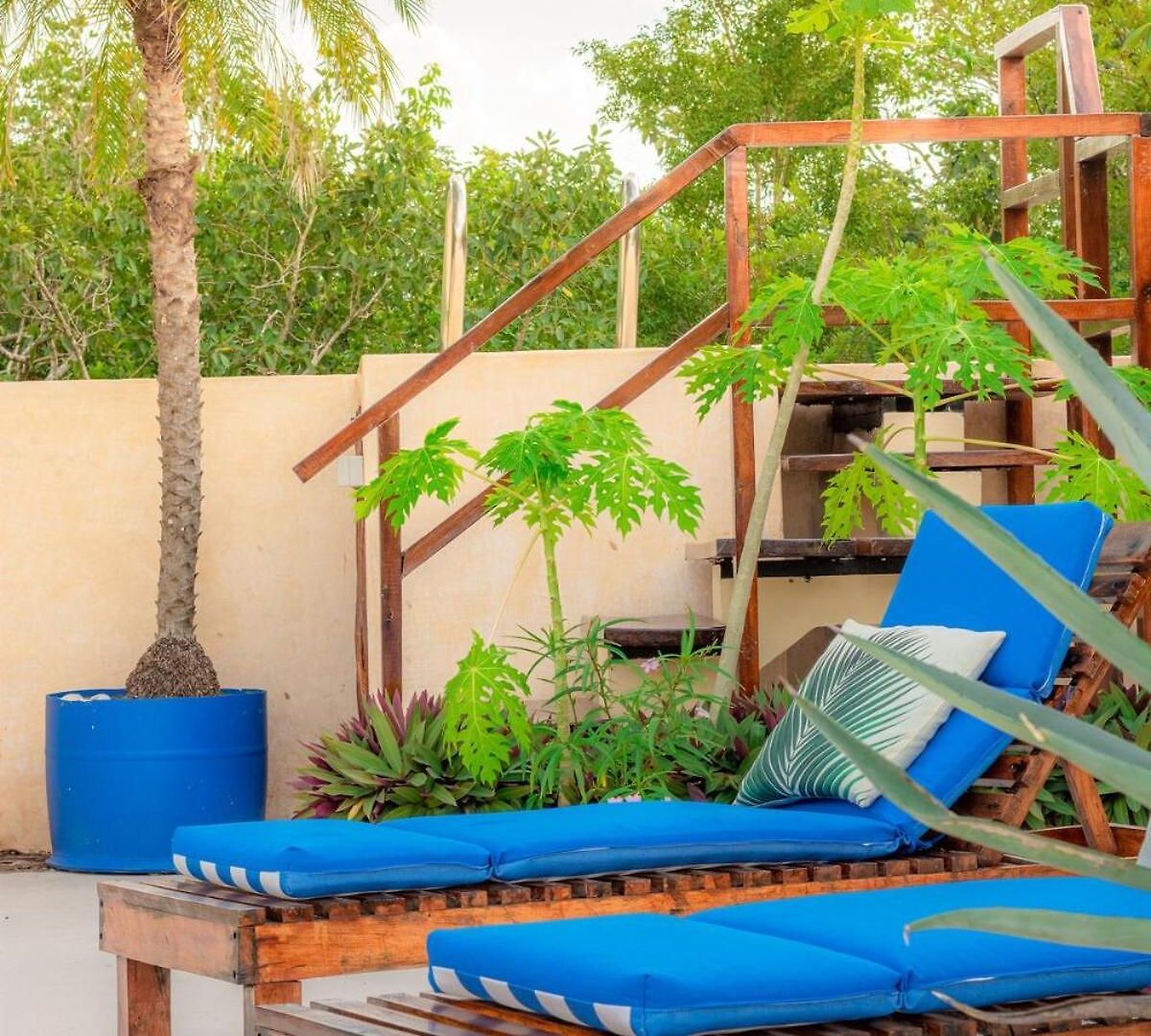 Casa Hibiscus Sky-high Pool With Birds Above The Jungle Villa *