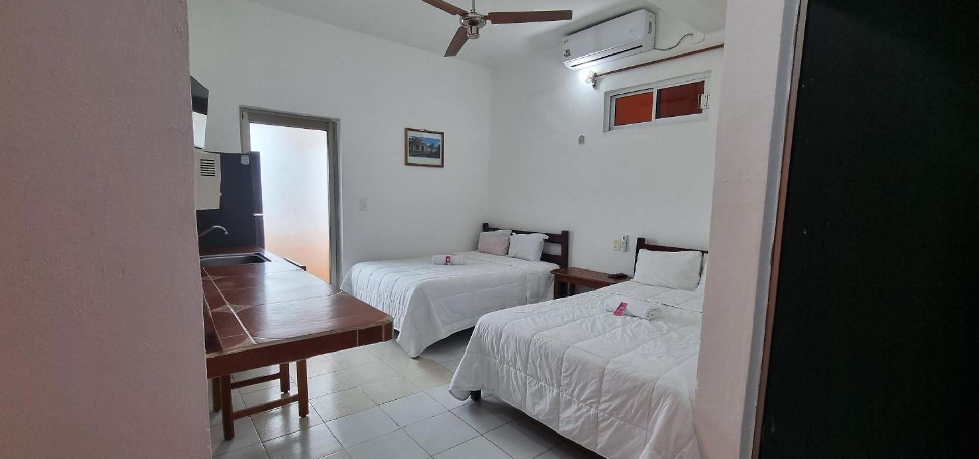 Iker Hotel 3*
