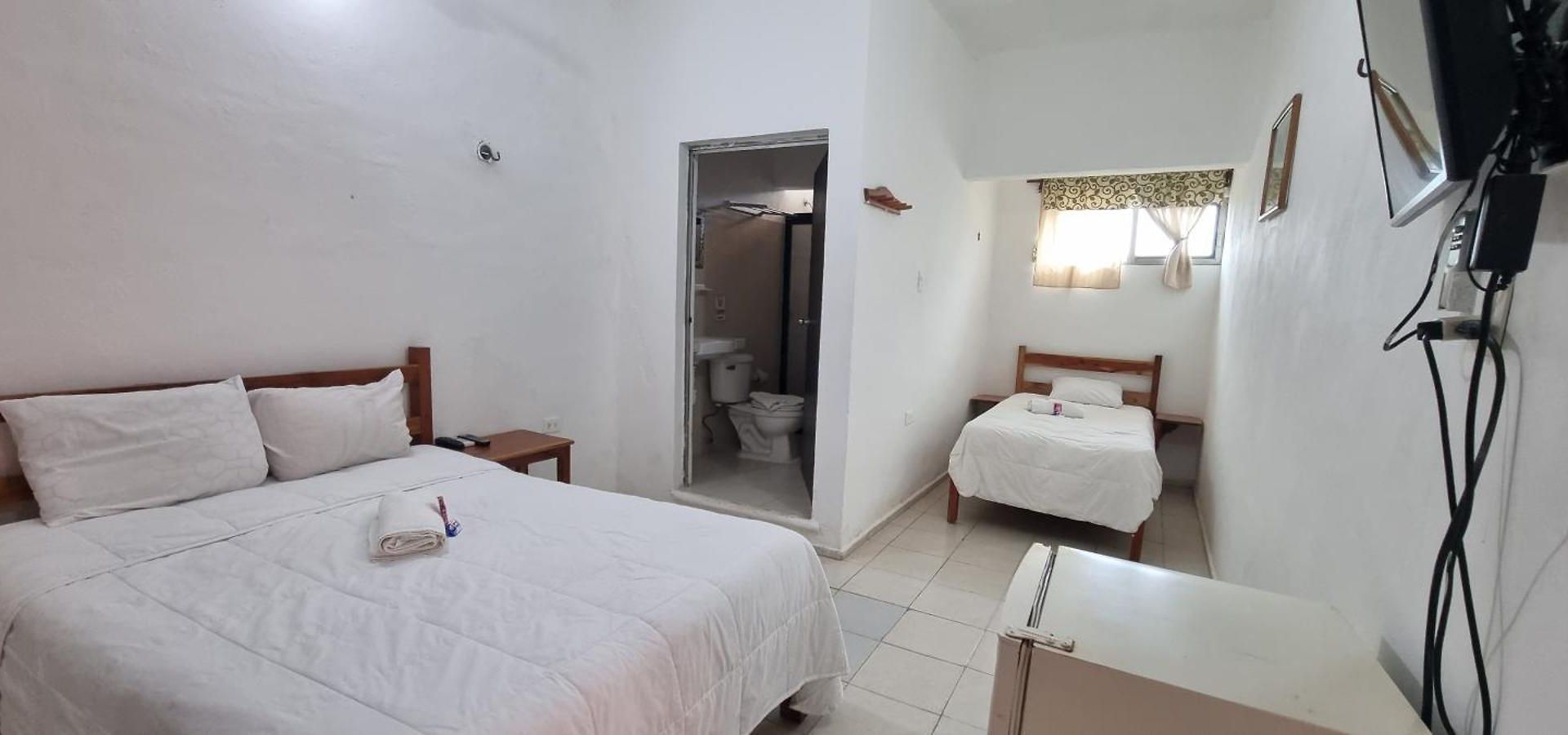 Iker Hotel 3*