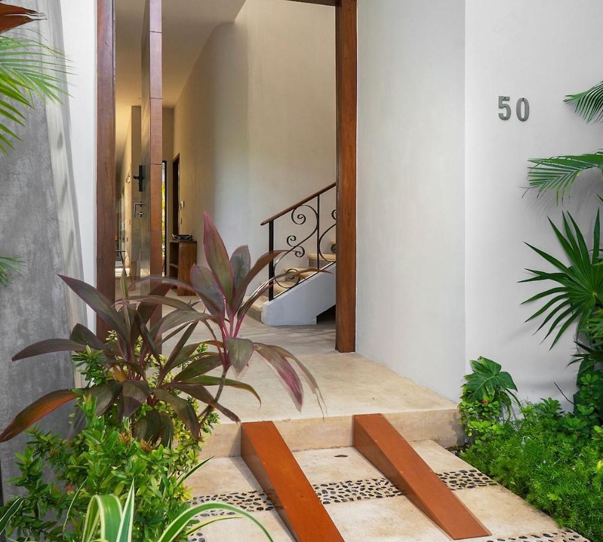 Aesthetic Luxury In Prestige Zone Aldea Zama Villa *