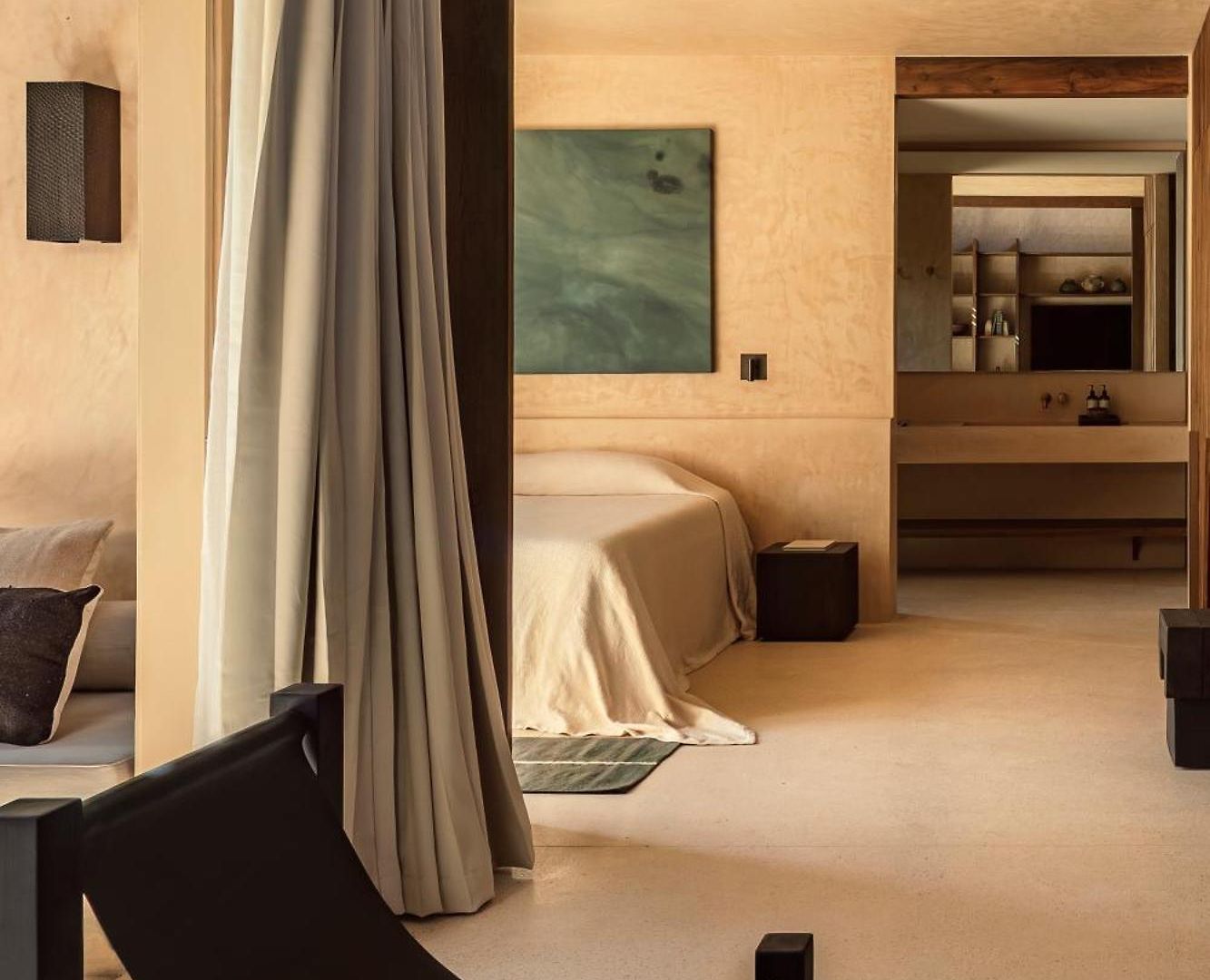 Naboa Hotel