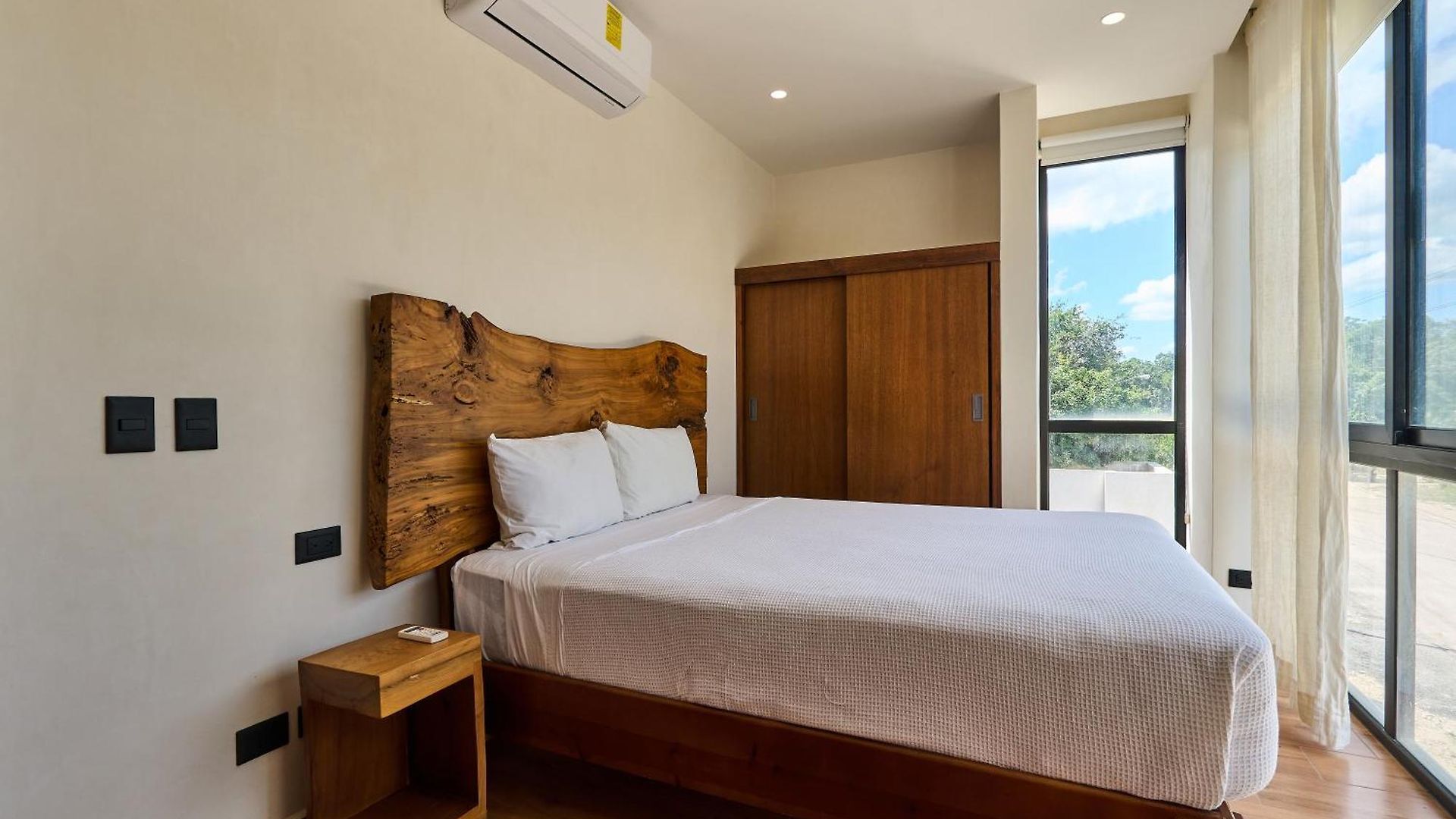 Casa Baay - Private 17 Bedroom House, 34 Pax, Rooftop And Pool + Concierge Tulum