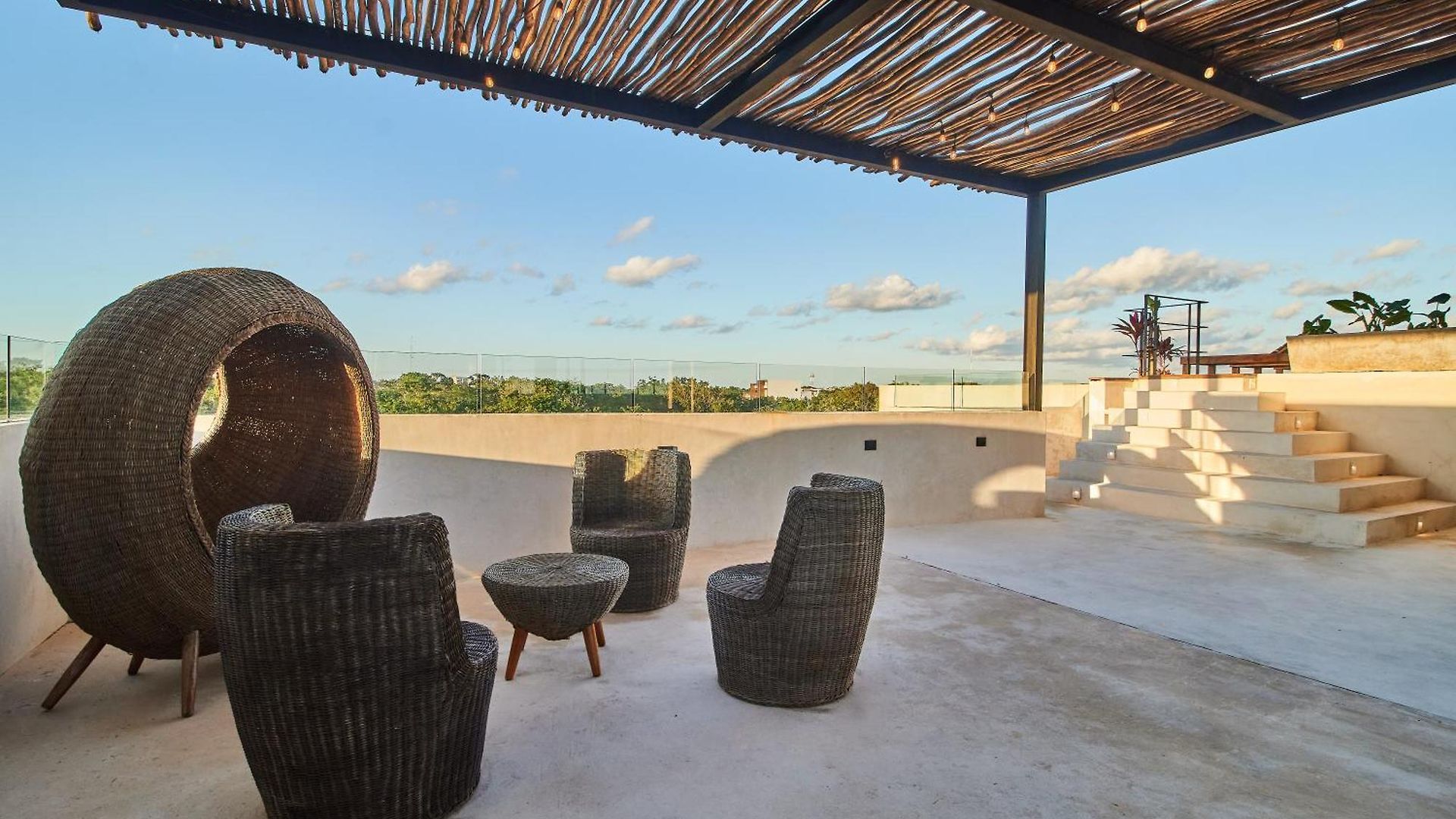 Casa Baay - Private 17 Bedroom House, 34 Pax, Rooftop And Pool + Concierge Holiday home *