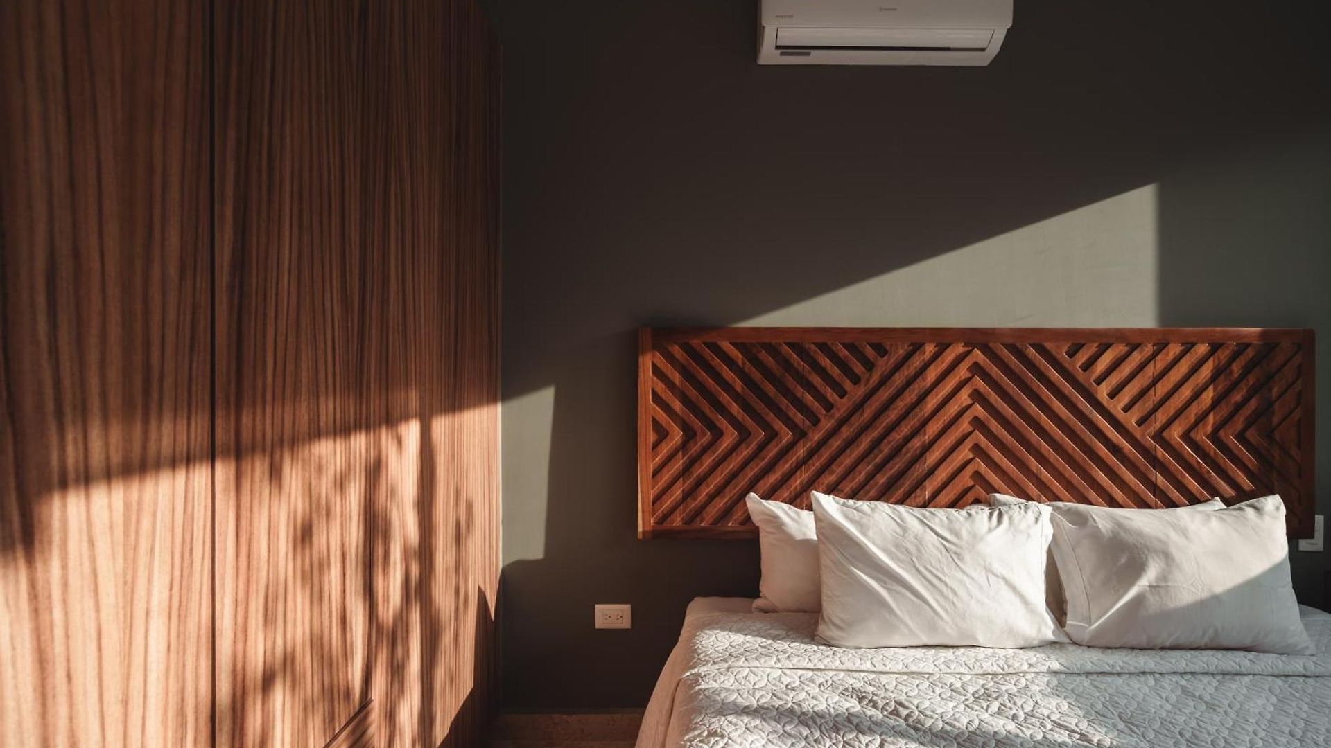 Spacious With Rooftop Pool, Gym, Coworking And Cinema *