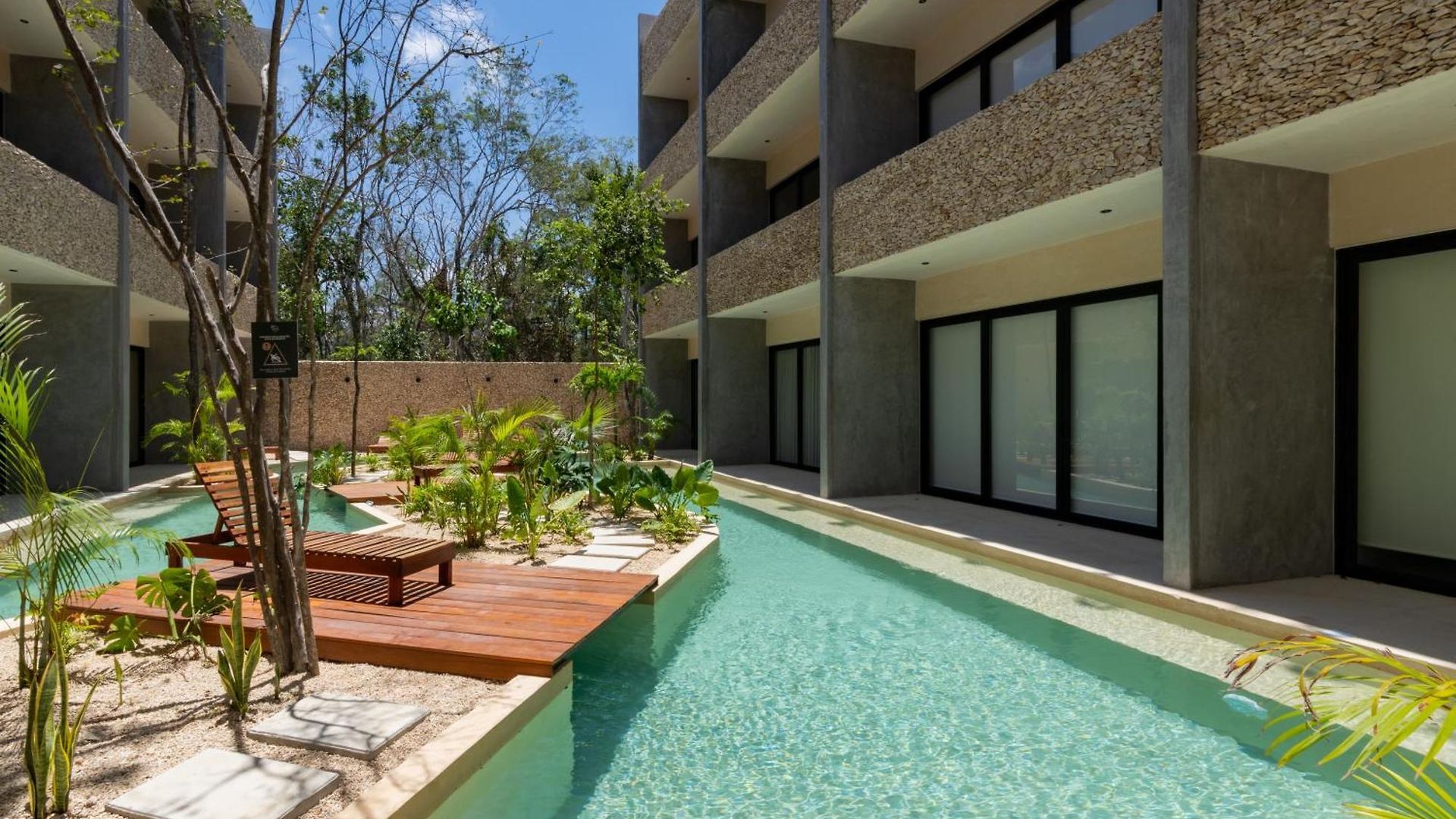 Swimup Retreat With Pool Terrace In Veleta