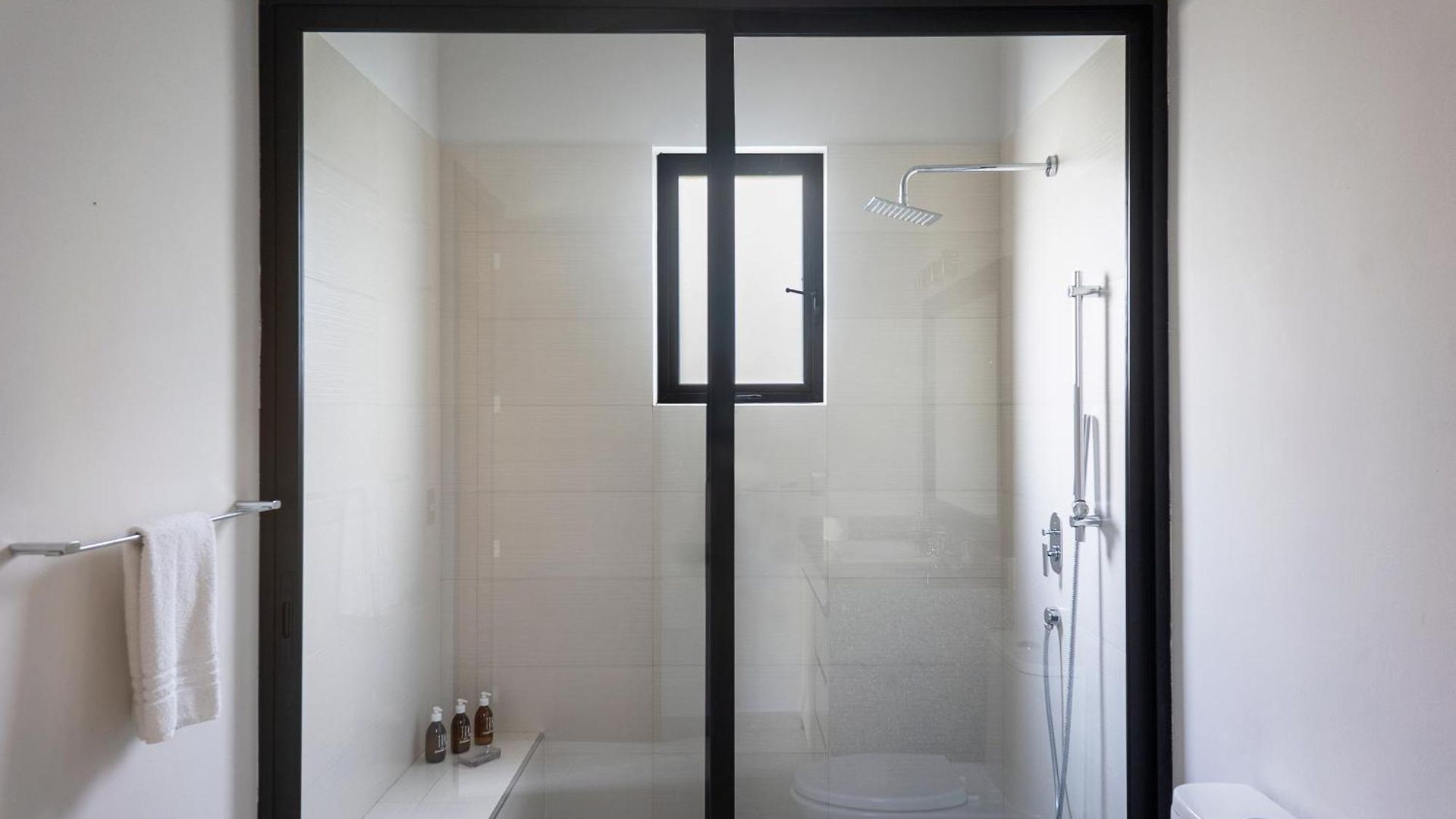 Aesthetic Luxury In Prestige Zone Aldea Zama Villa *