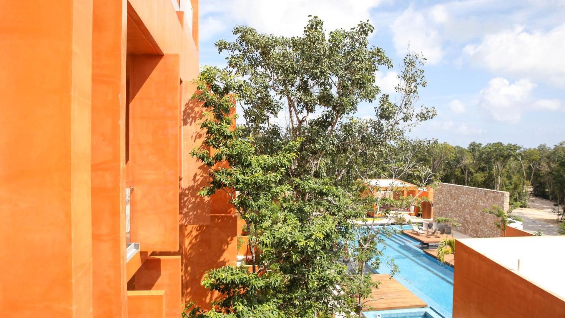 Luxury Penthouse, Private Pool, King Apartment