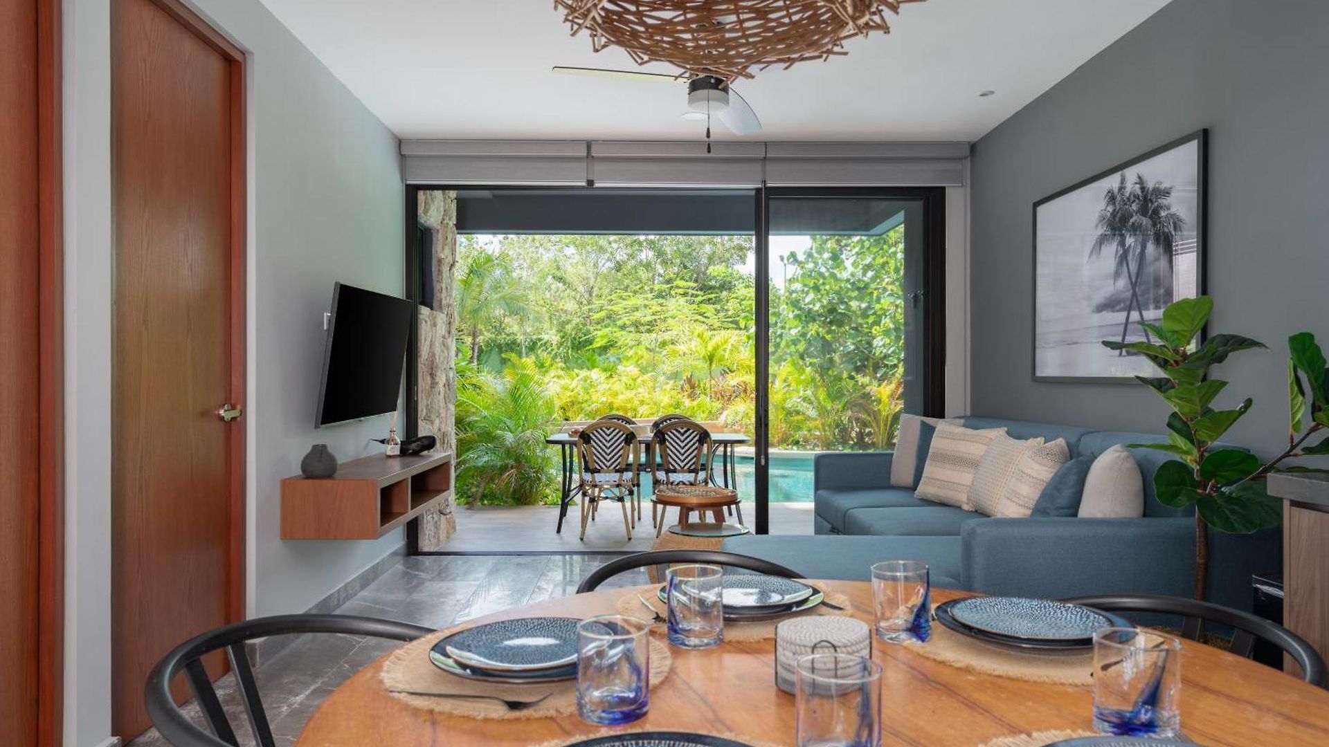 Paramar Black * Tulum