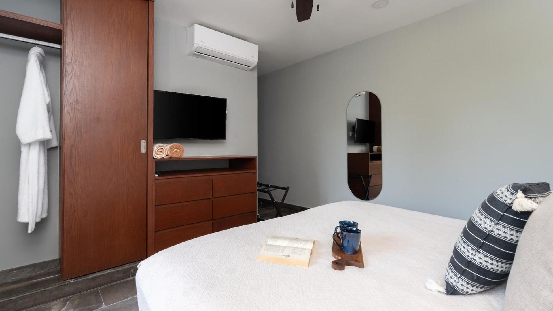 Apartamento Paramar Black