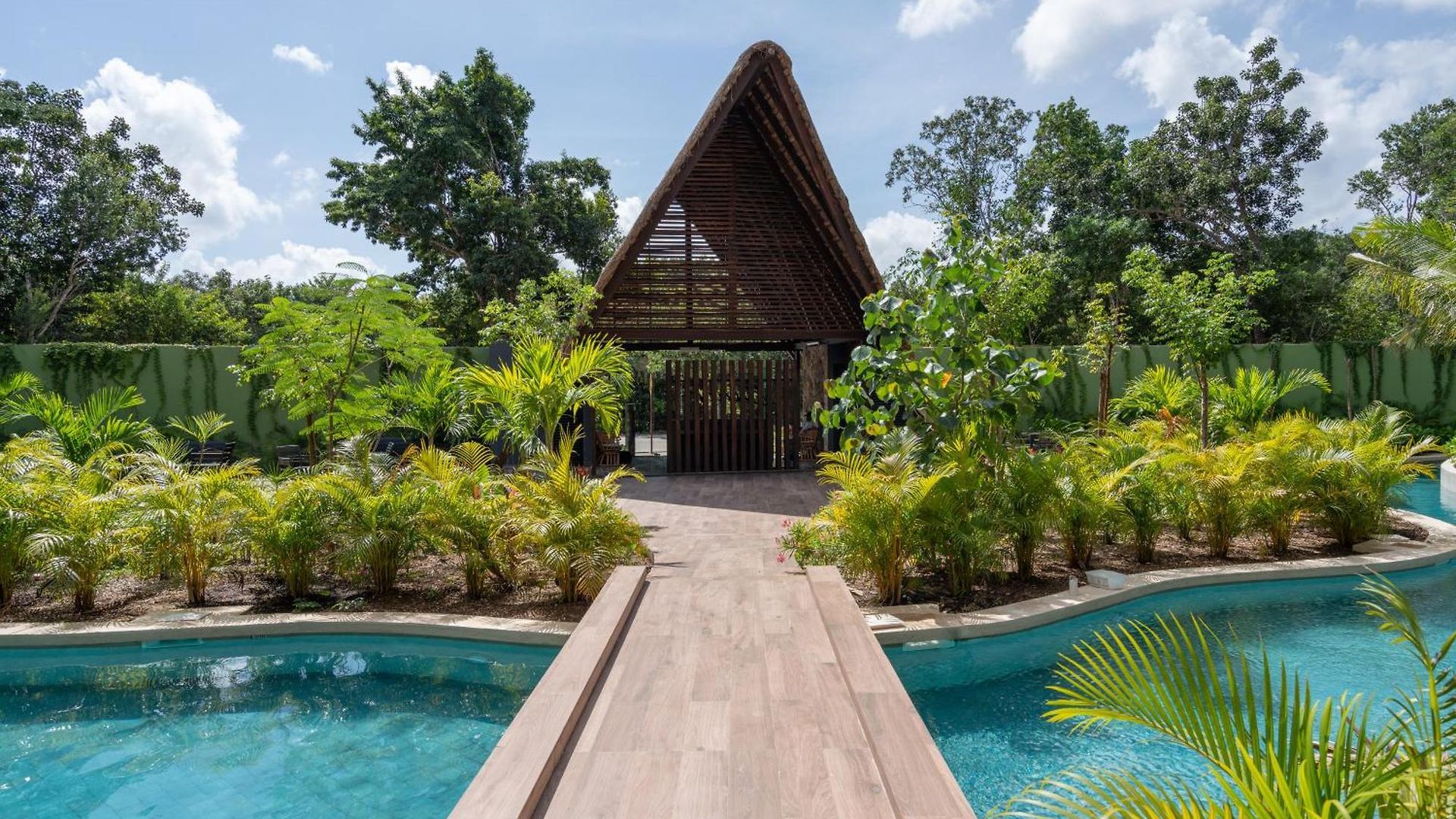 Paramar Black Tulum