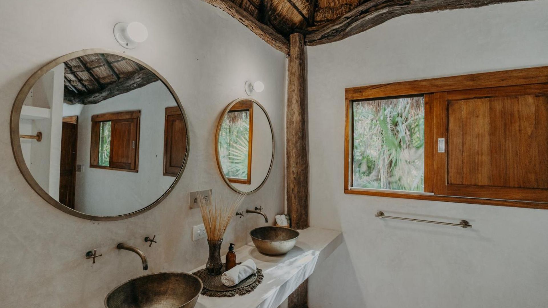 Hotel Sacred Hideaways