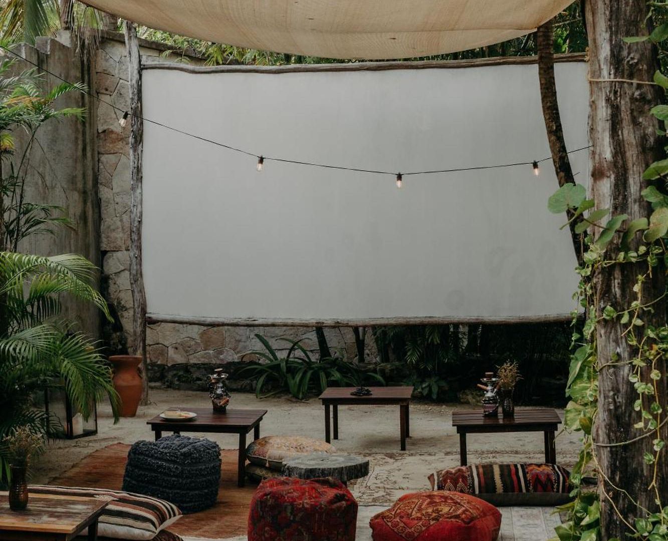 Sacred Hideaways Hotel *