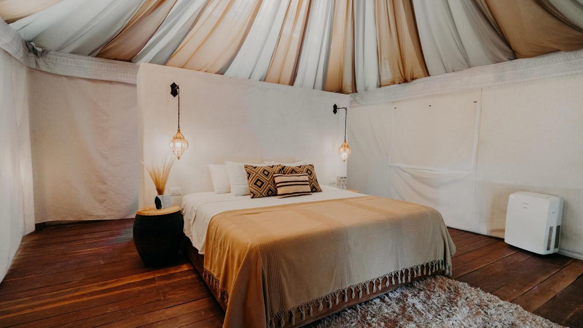 Sacred Hideaways *