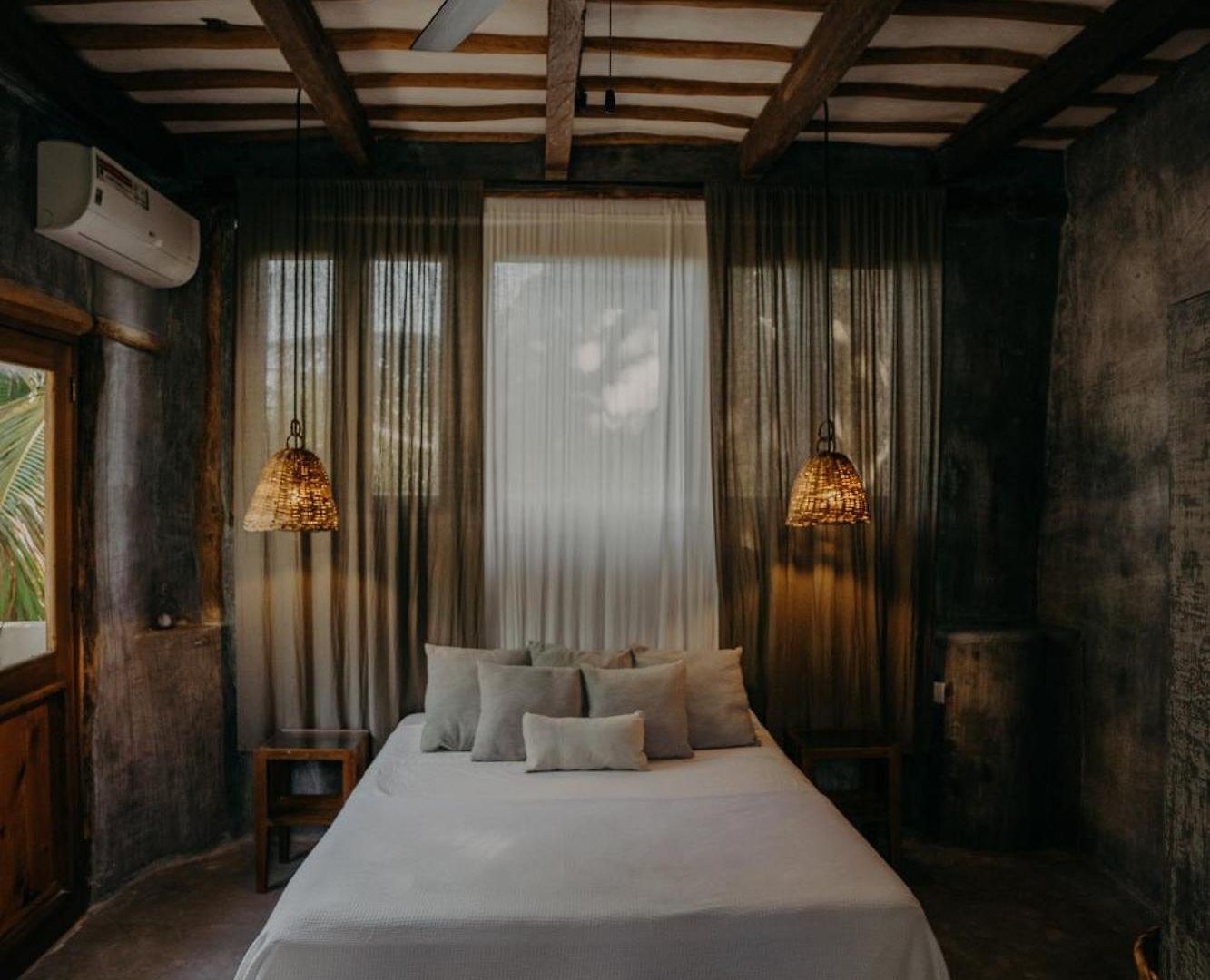 Sacred Hideaways Hotel *