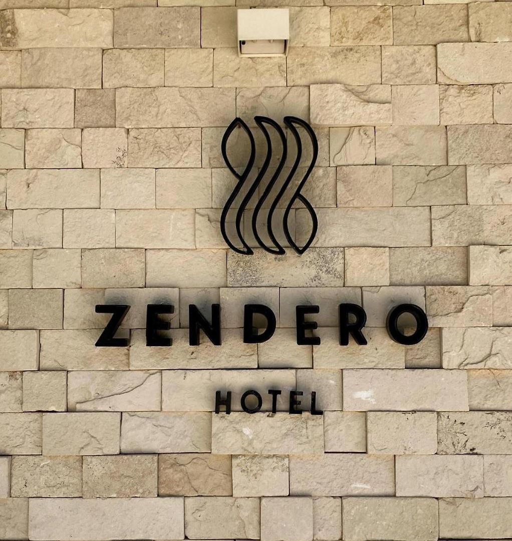 Zendero Hotel 4*