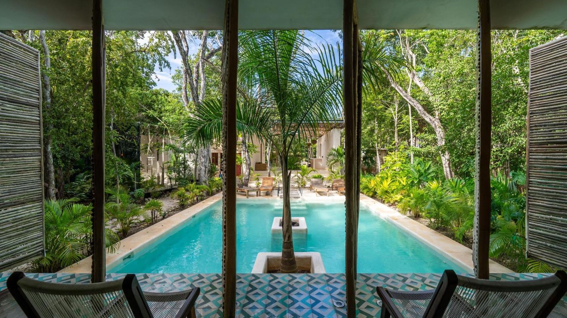 Chay Glass Jungle House Apartment Tulum