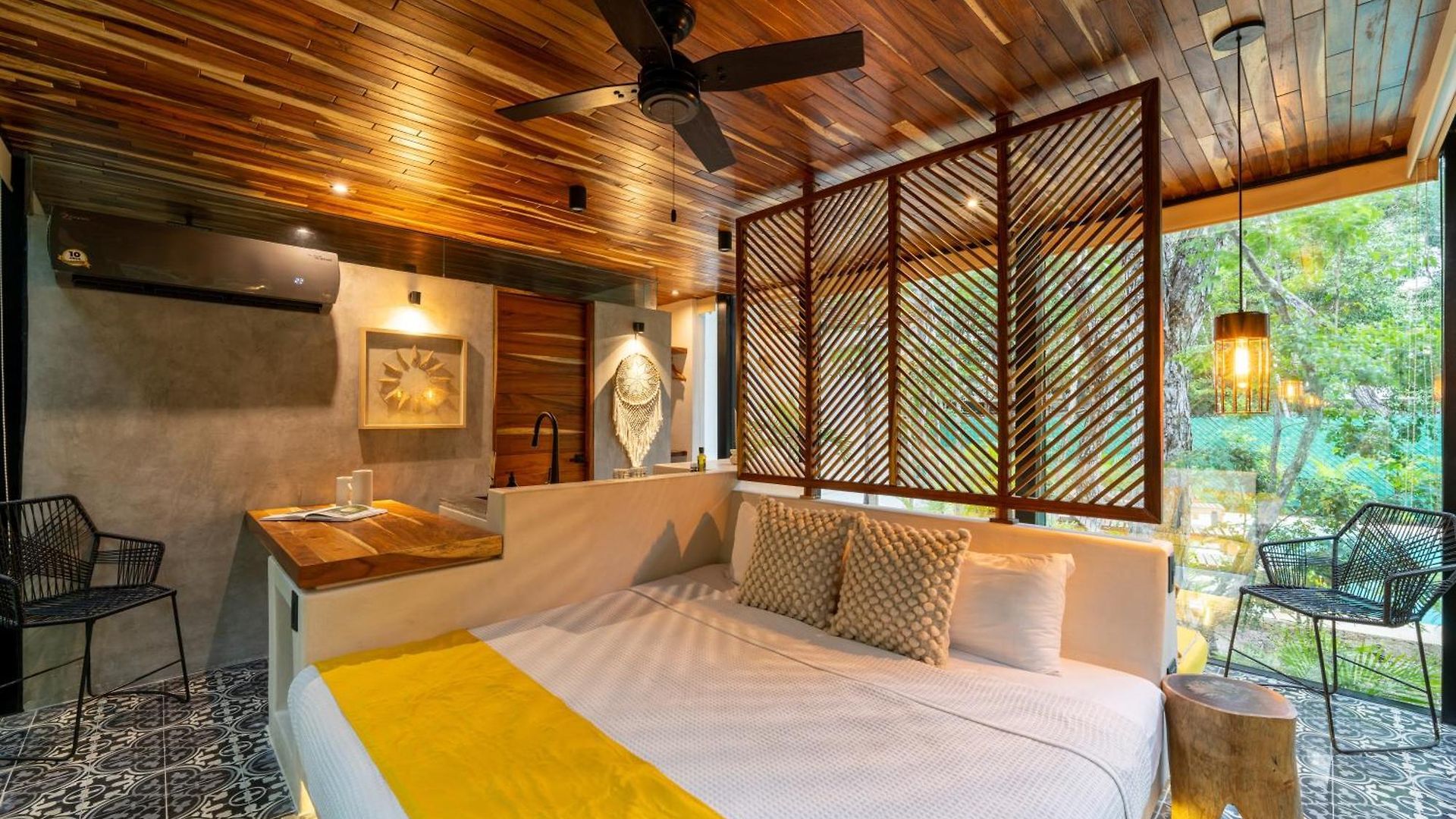 Chay Glass Jungle House * Tulum