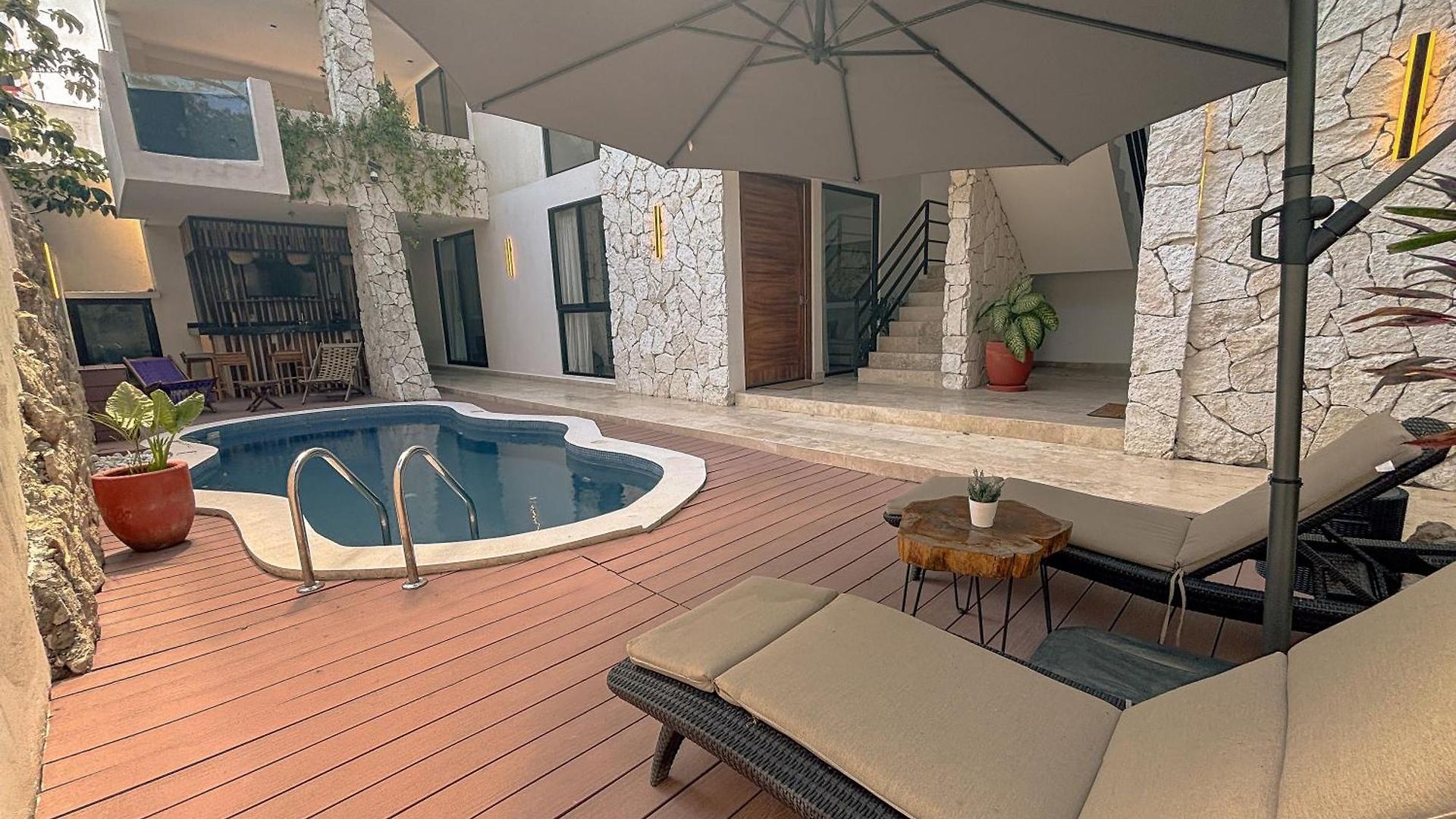 Aparthotel Sak Tuunich Luxury Residences