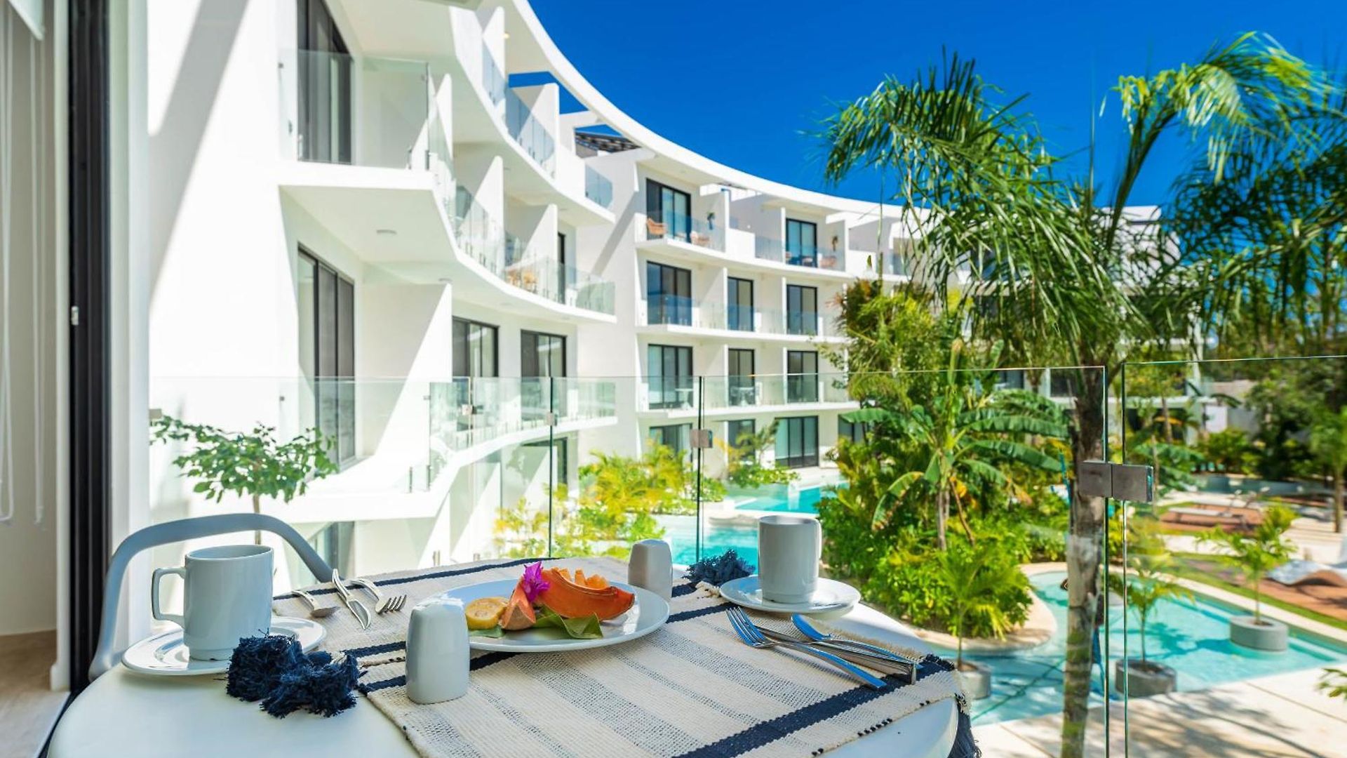 With Pool View Balcony In Veleta Apartment Tulum