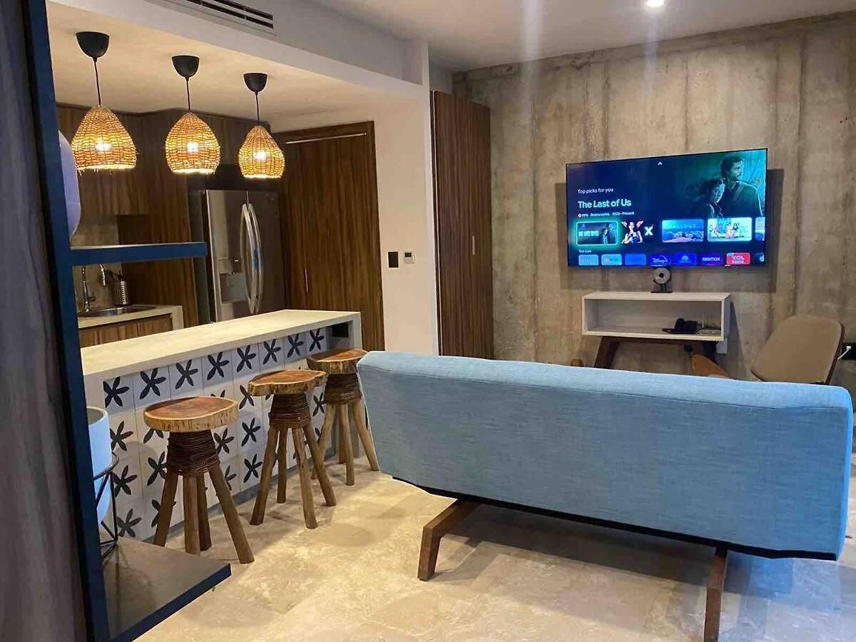 Eco Chic In Apartment *