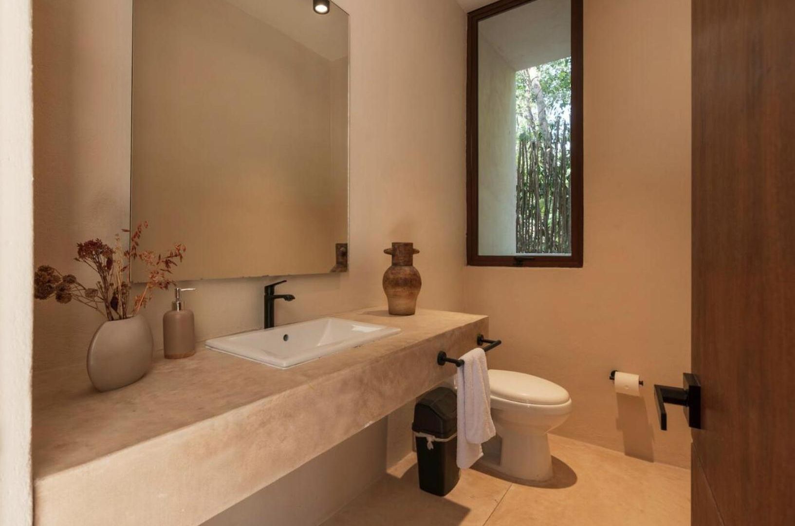 Hum Living Luxury Villa
