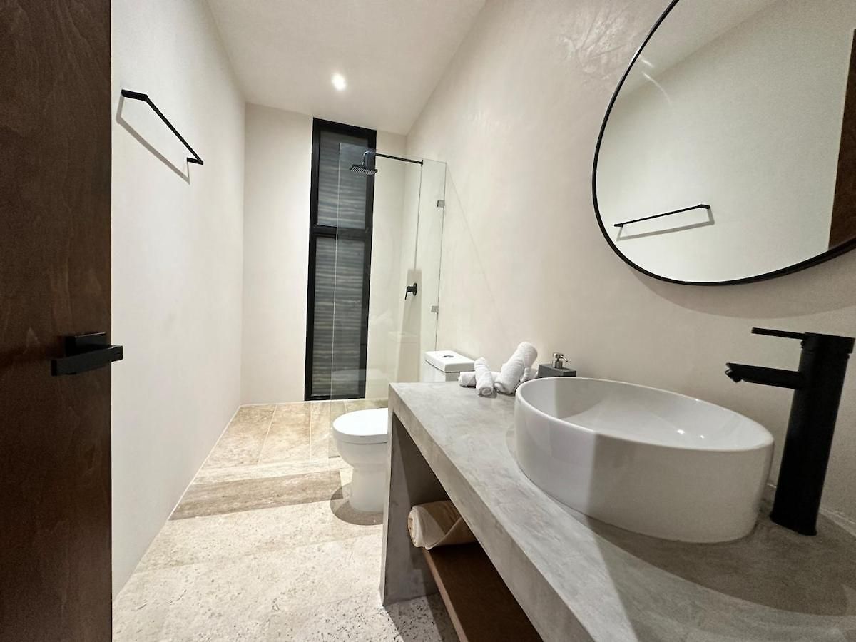 Luxury-8 Min To Beach-private Jacuzzi & Pool Apartment