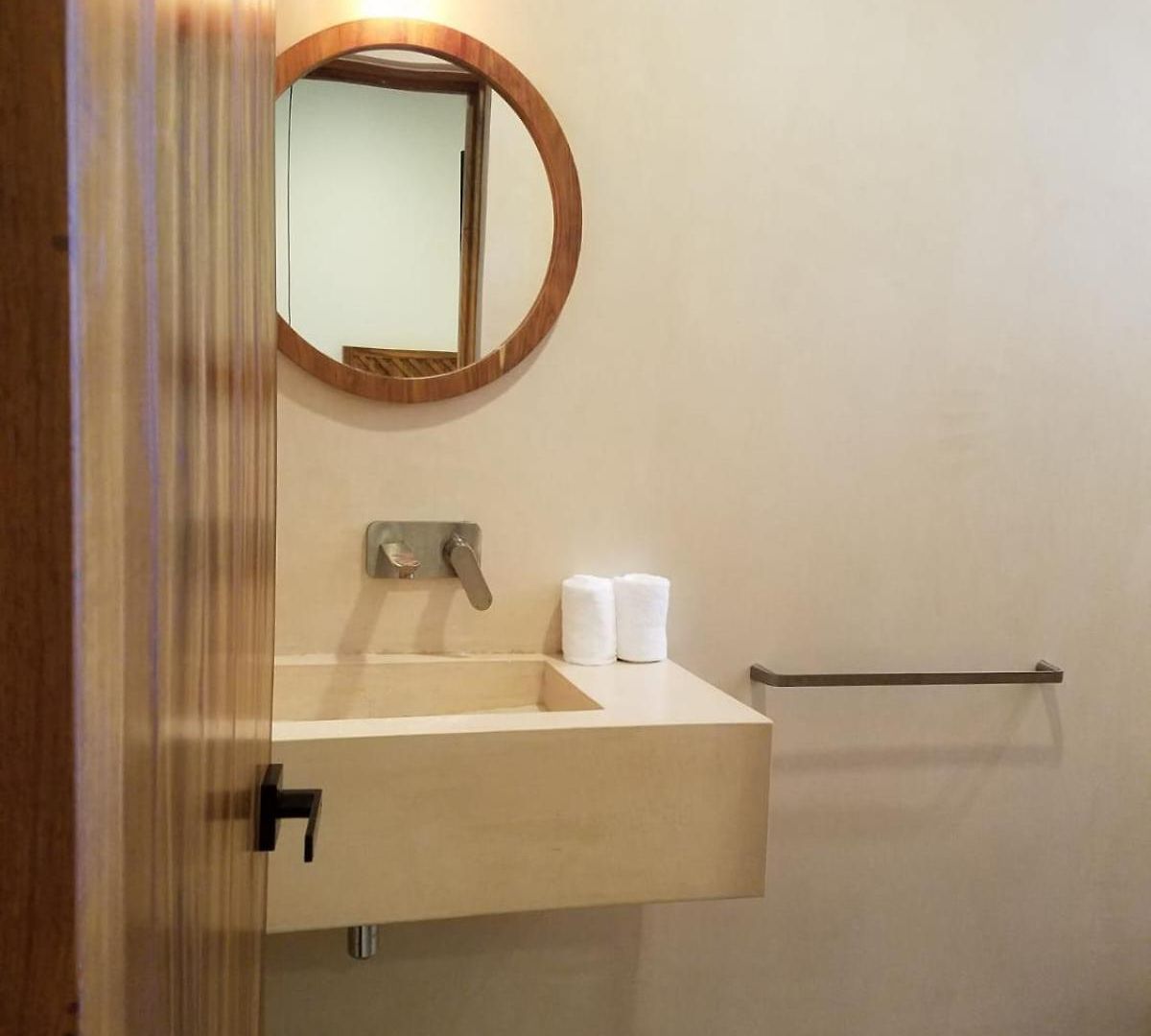Apartment La Veleta, Pet Friendly Studio,laundry ,wifi 250mb,alberca Tulum