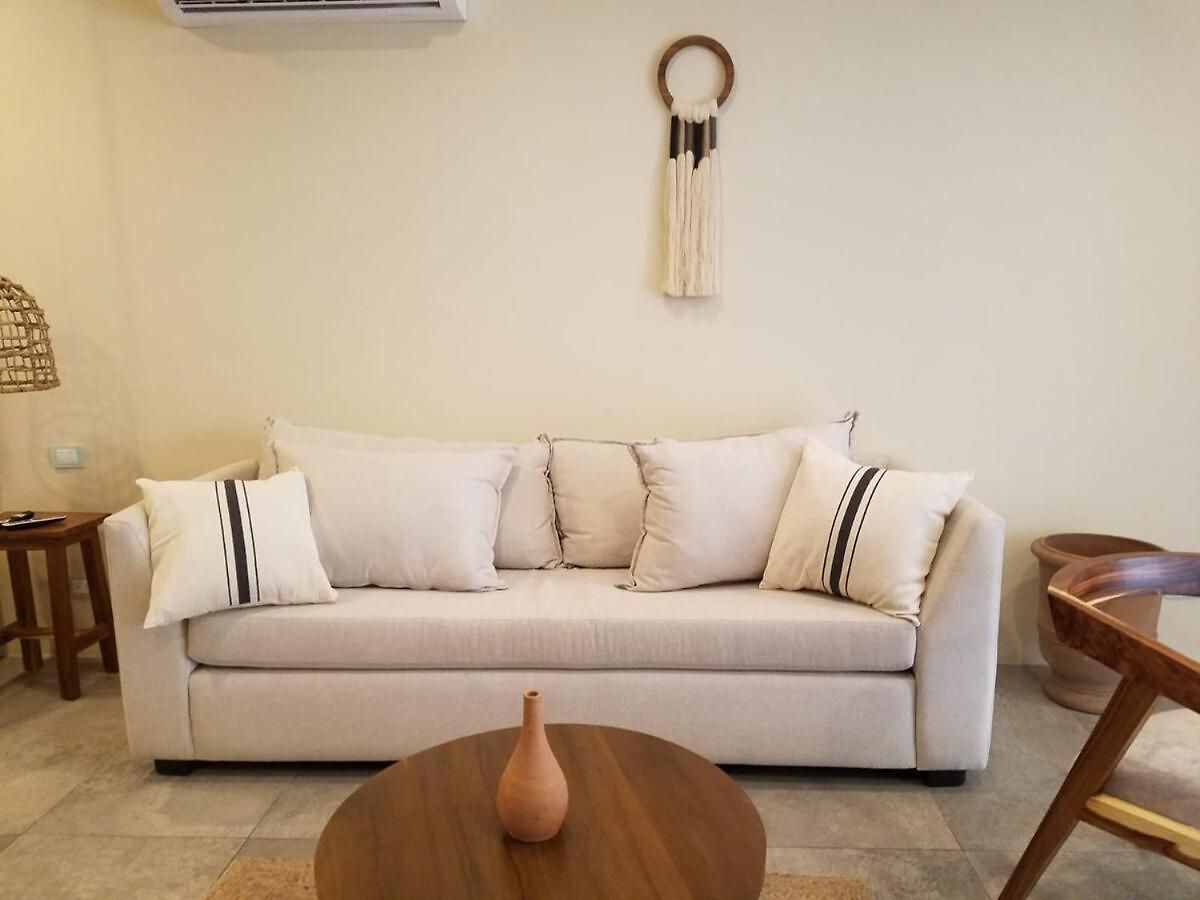 Apartment La Veleta, Pet Friendly Studio,laundry ,wifi 250mb,alberca Tulum