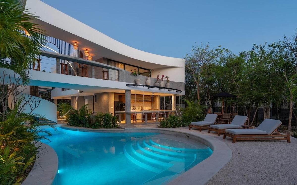 Aqua Villa *