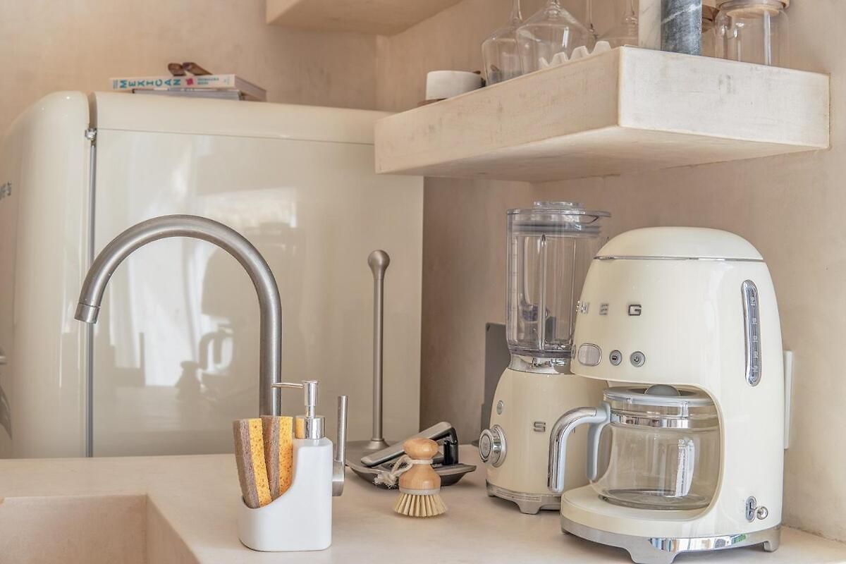 New H With Free Access To Akna Club Apartment *
