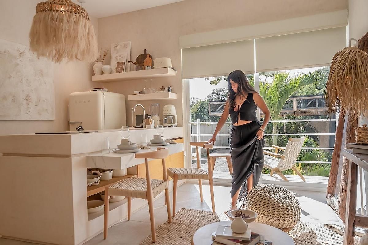 New H With Free Access To Akna Club Apartment