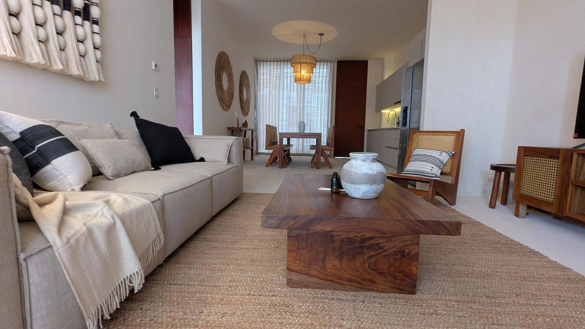 Apartamento Amplio Y Maravilloso Con Piscina Privada En By Yeah