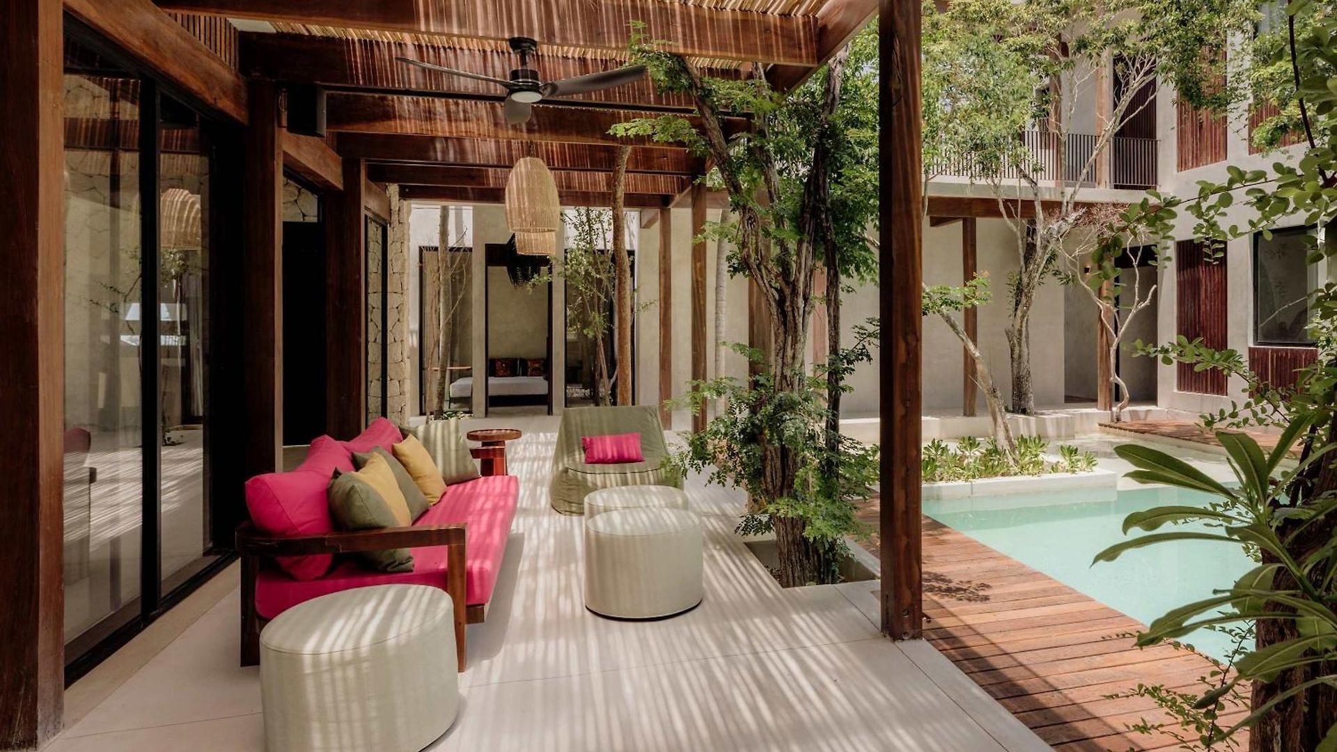 Jungle For 21 - Pool, Yoga & Concierge Holiday home