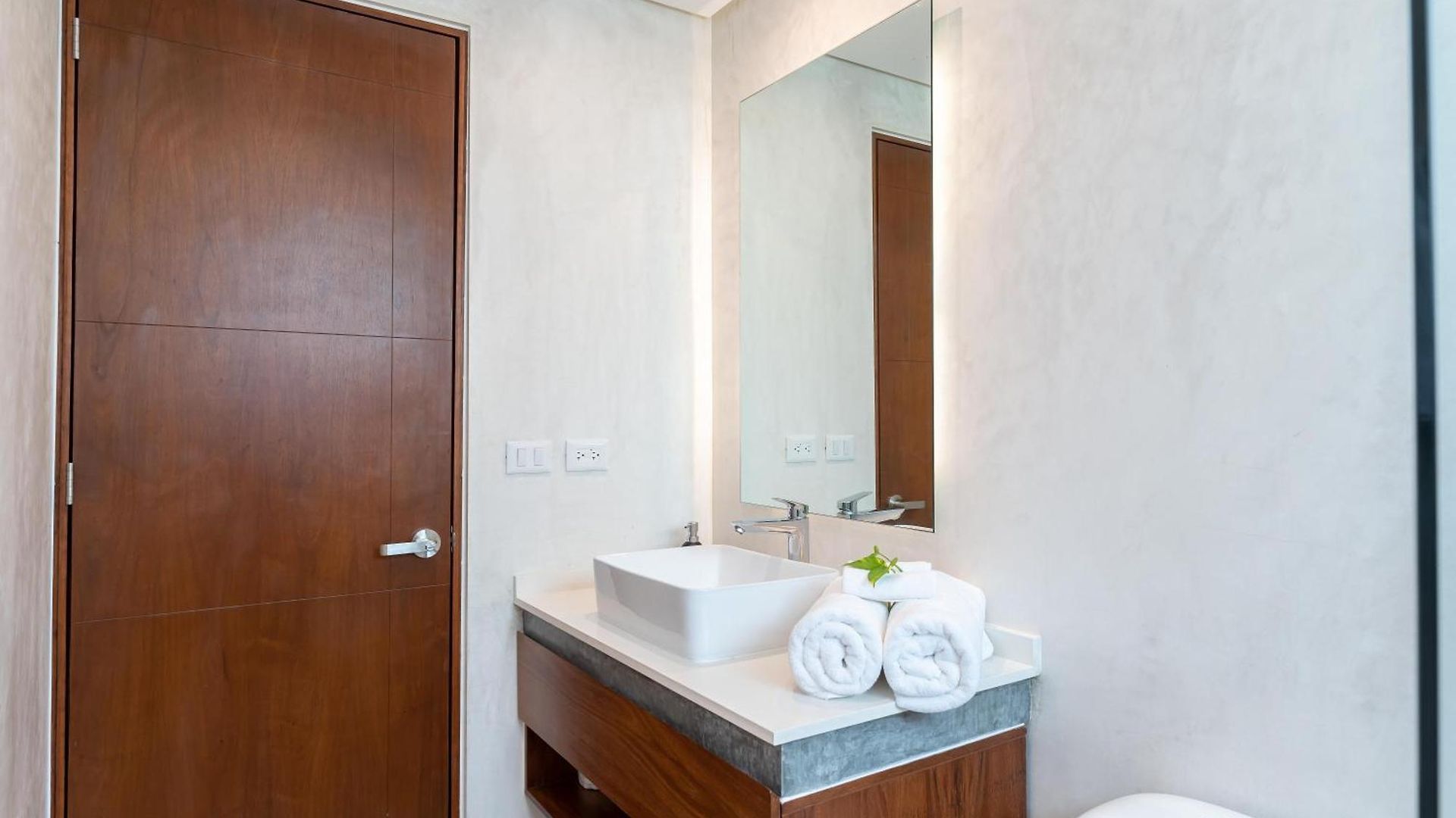 Panoramic Apartahotel 4*