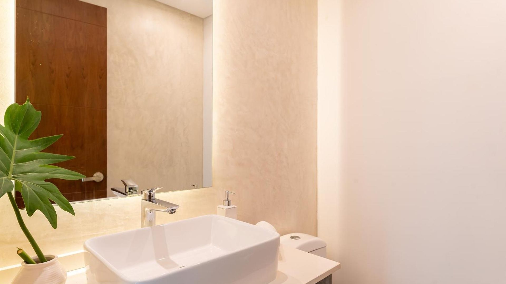 Panoramic Apartahotel 4*