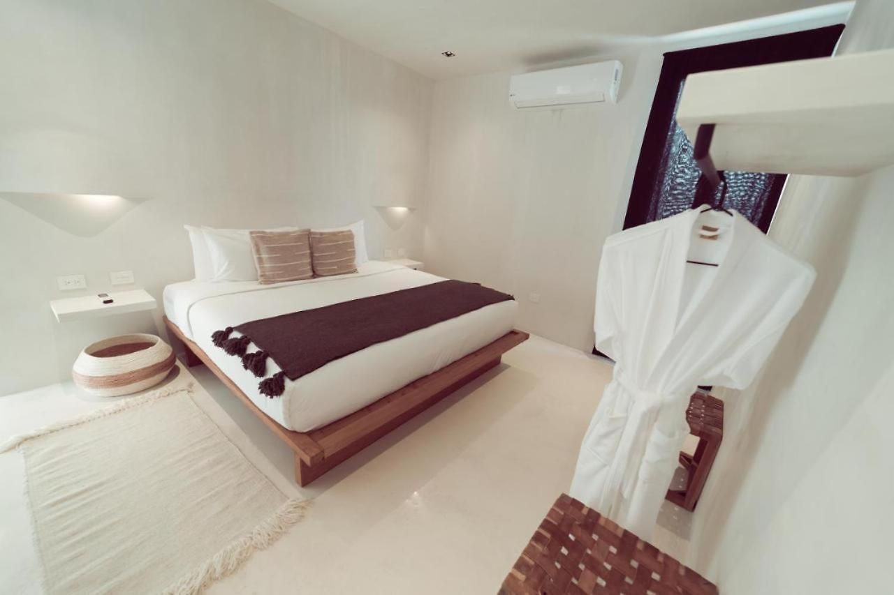 Downtown (adults Only) 5*