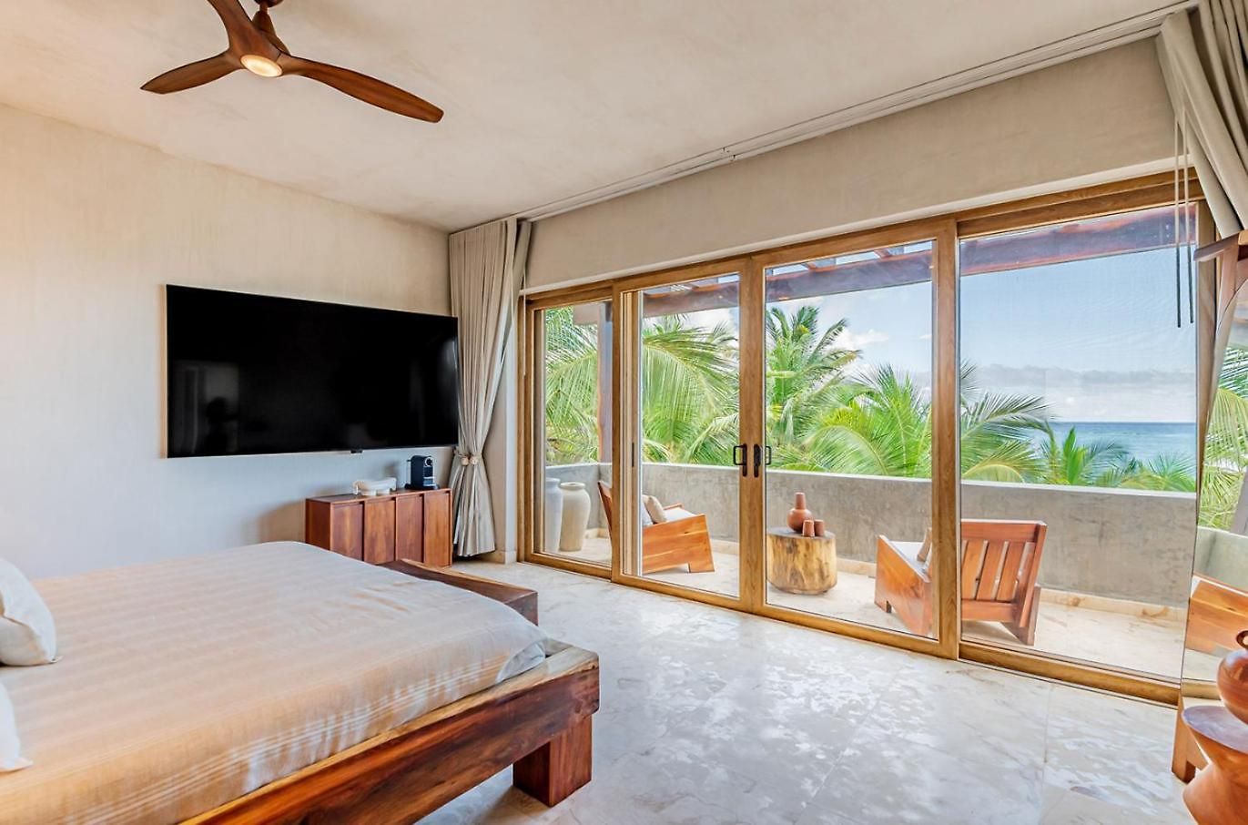 Beachfront Tankah 3 For 18 Guests! Villa *