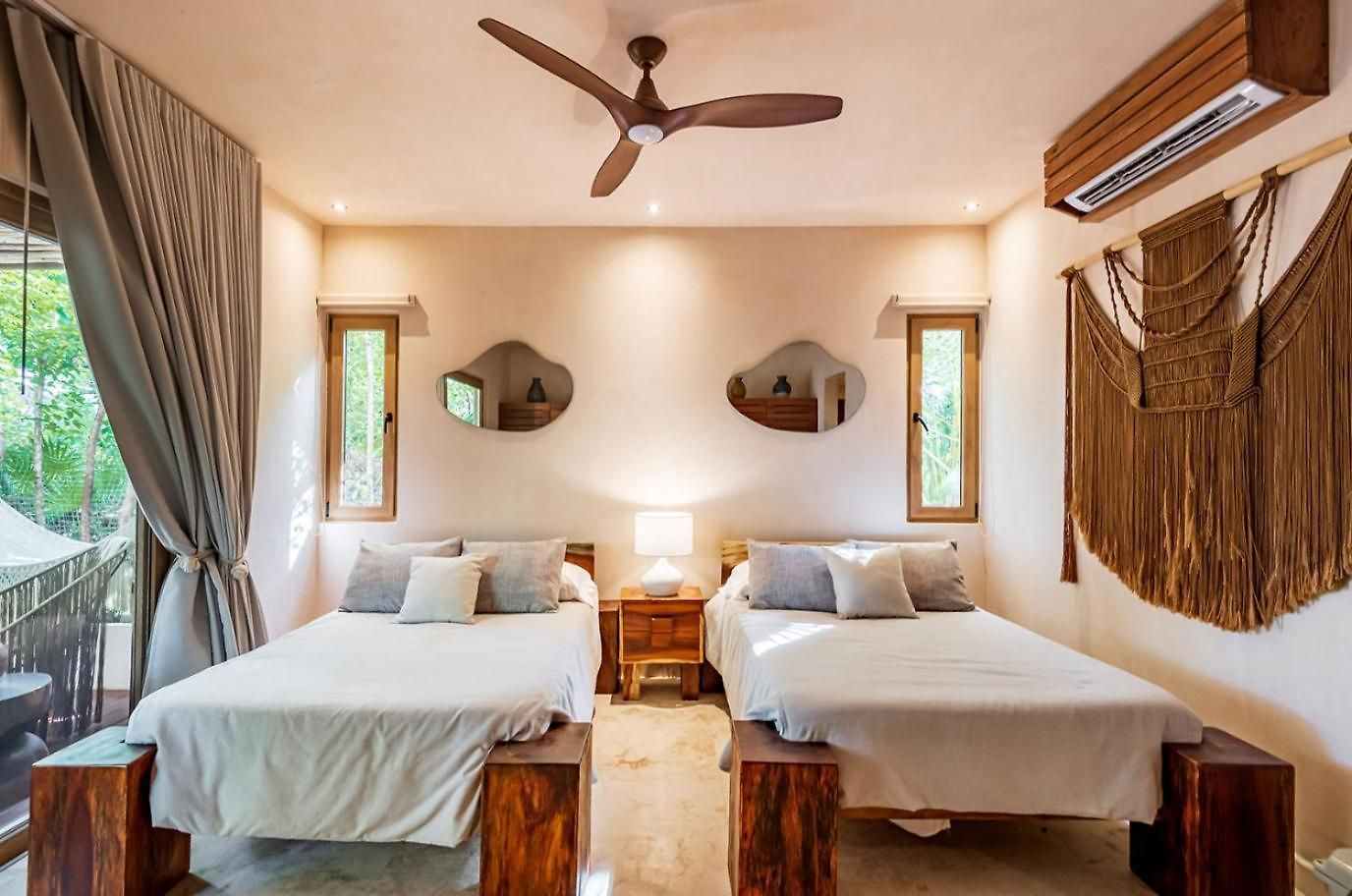 Villa Beachfront Tankah 3 For 18 Guests! *