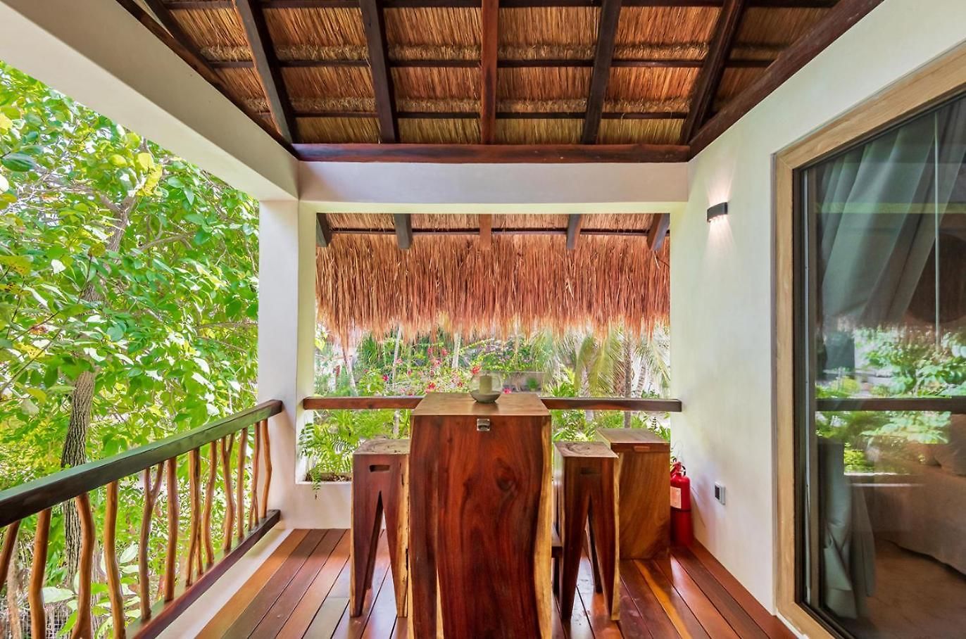 Villa Beachfront Tankah 3 For 18 Guests! Tulum