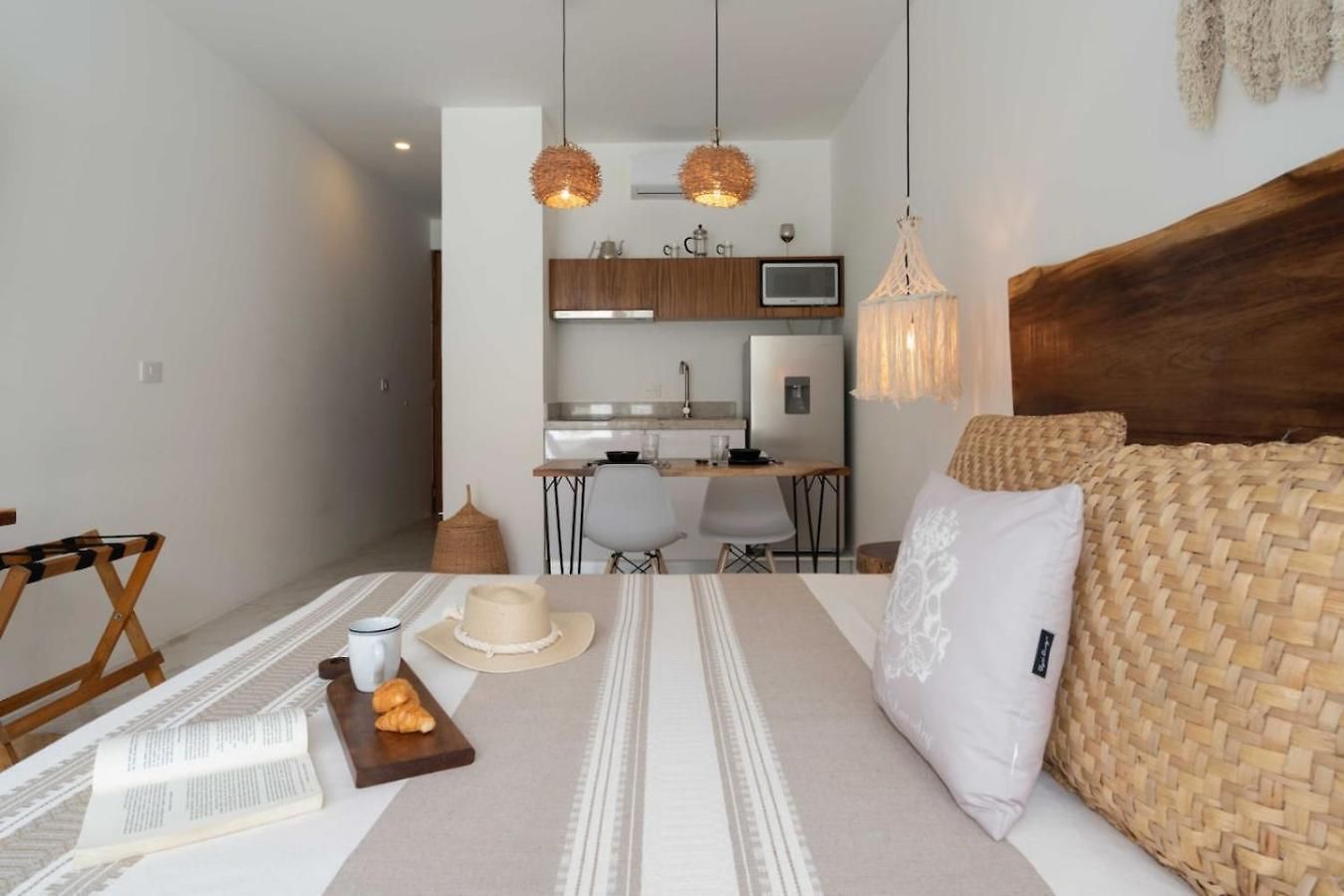Modern And Stylish In Muuk Apartment *