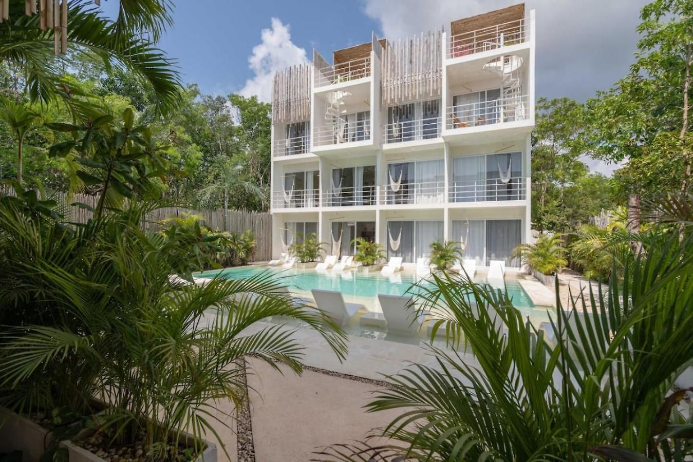 Modern And Stylish In Muuk Tulum