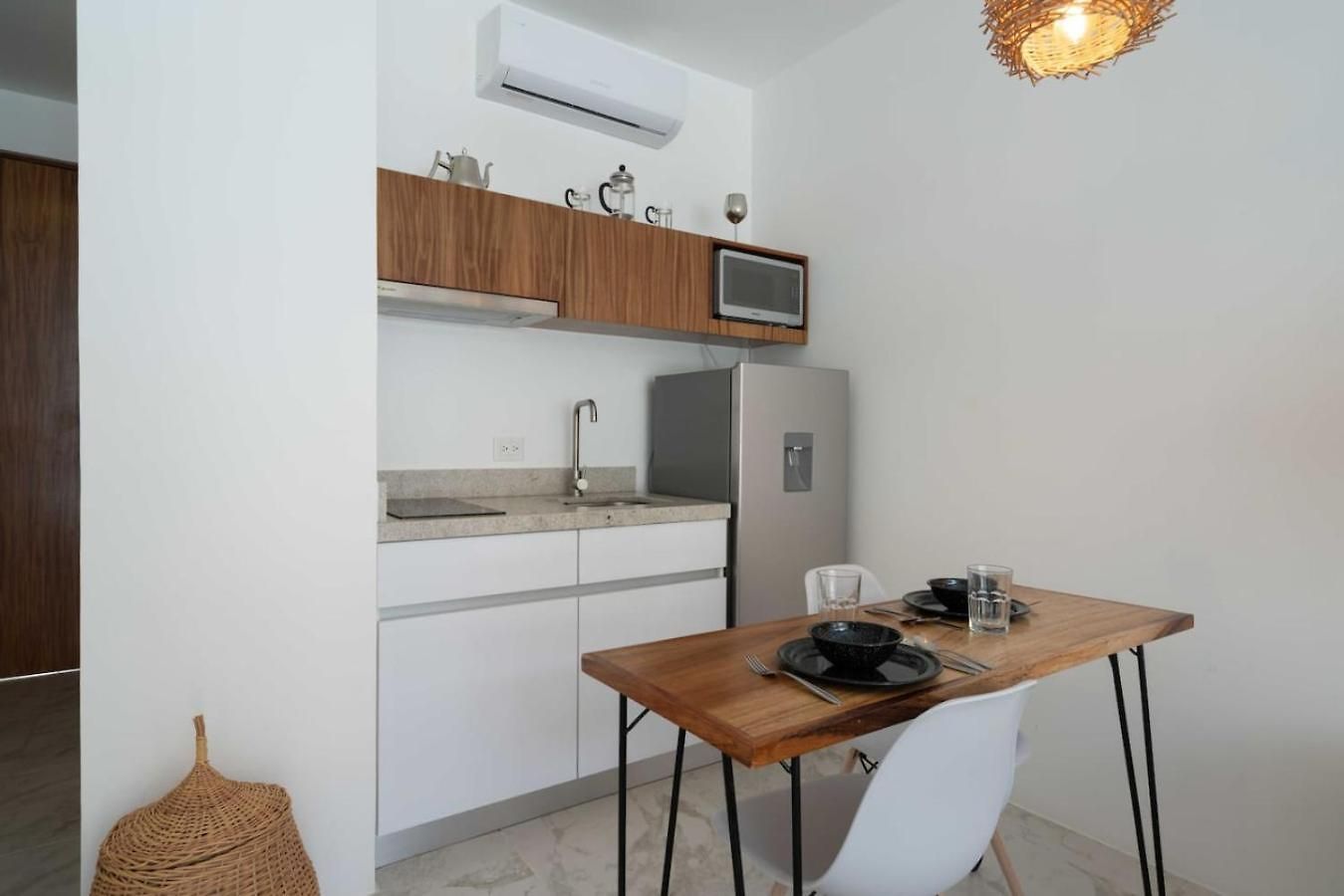 Modern And Stylish In Muuk