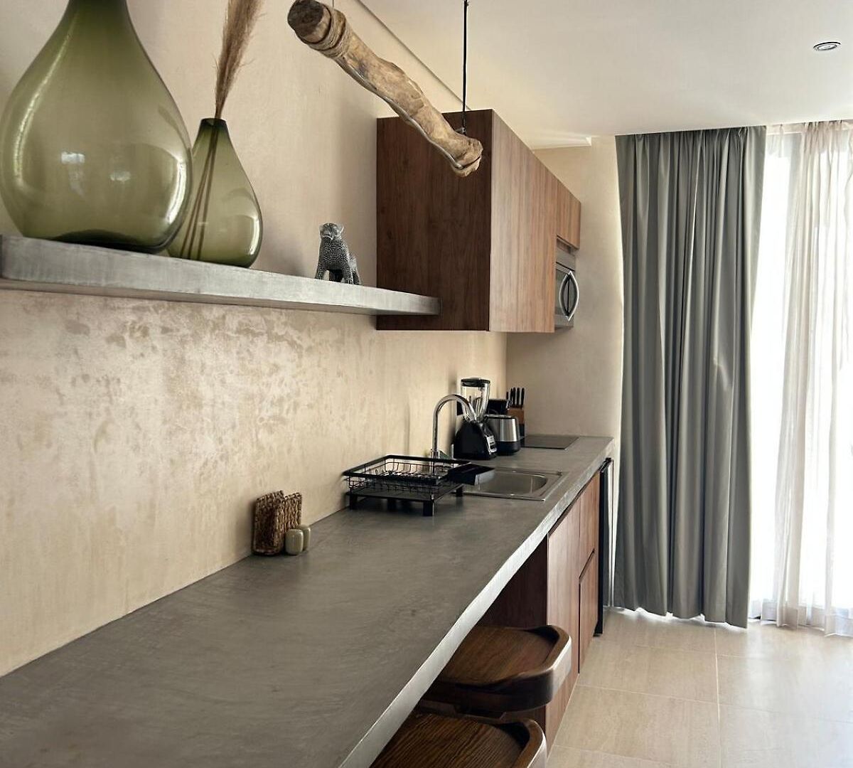 Your Perfect Space, Gf With Pool Access For 3 *