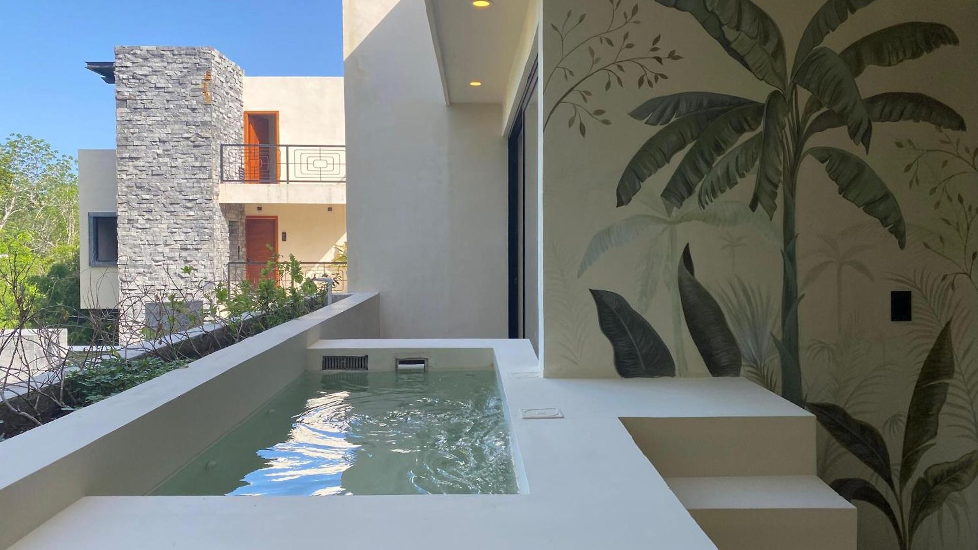 Talulah Living 4*
