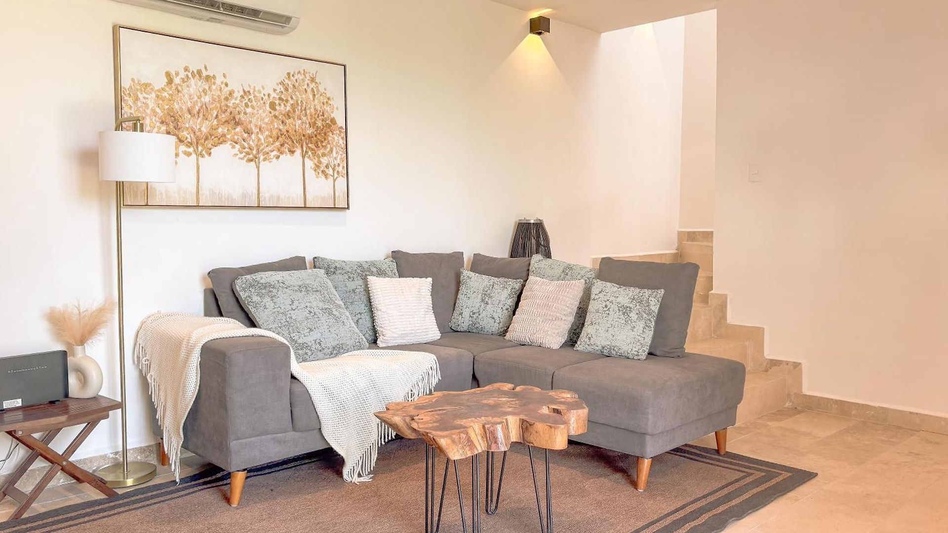 Sak Tuunich Luxury Residences Aparthotel 4*