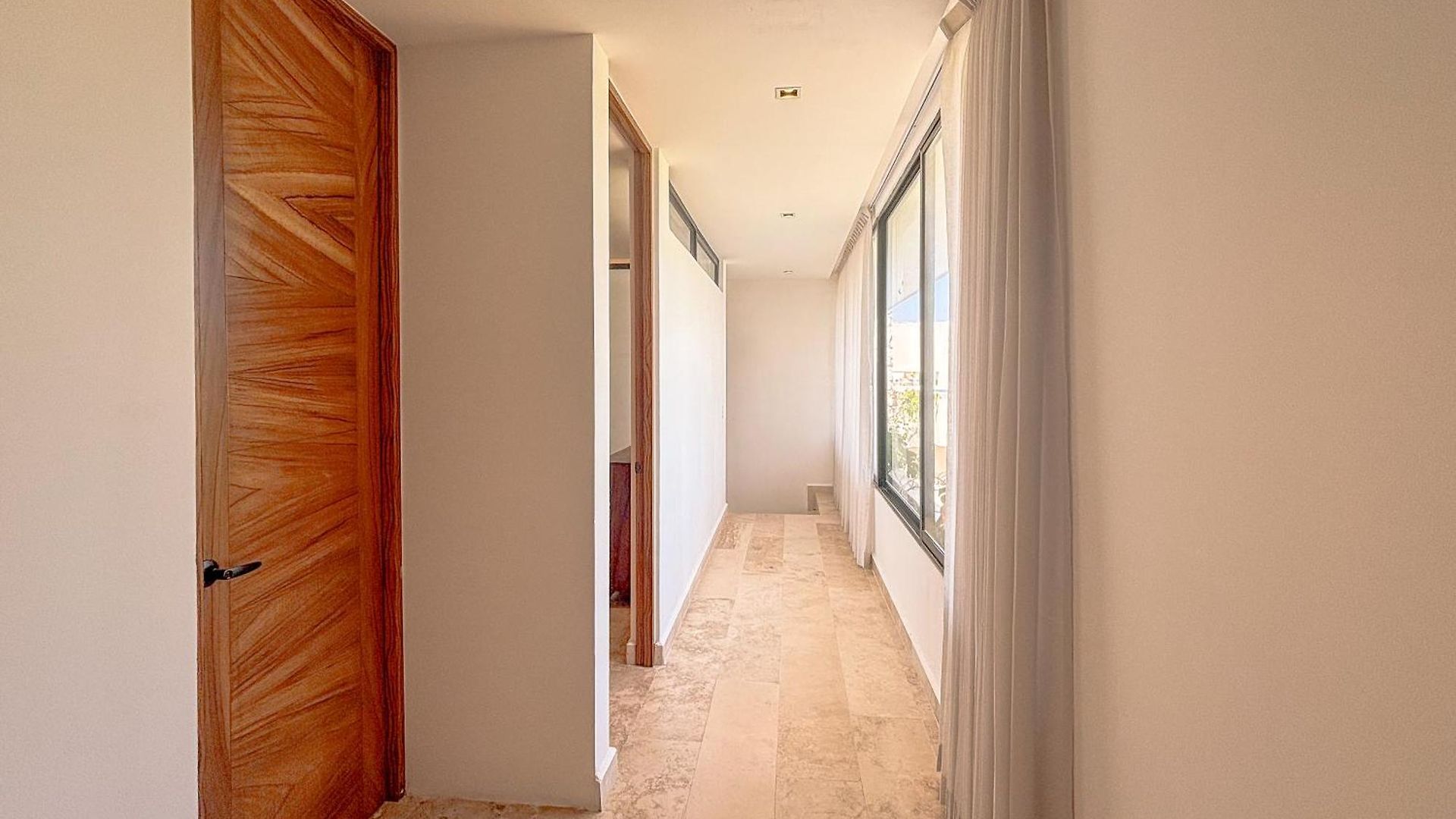 Sak Tuunich Luxury Residences Aparthotel 4*