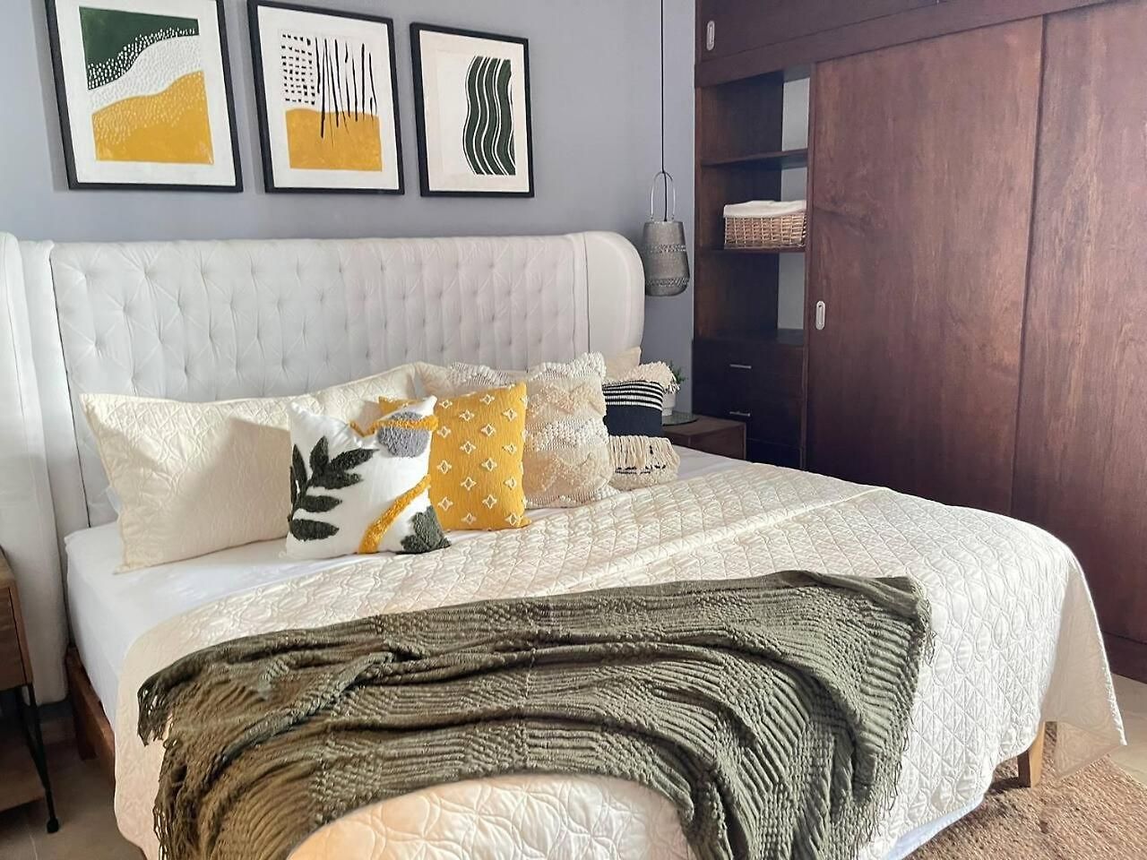 Luxury 3bd With Balcony And Rooftop Pool Apartment *