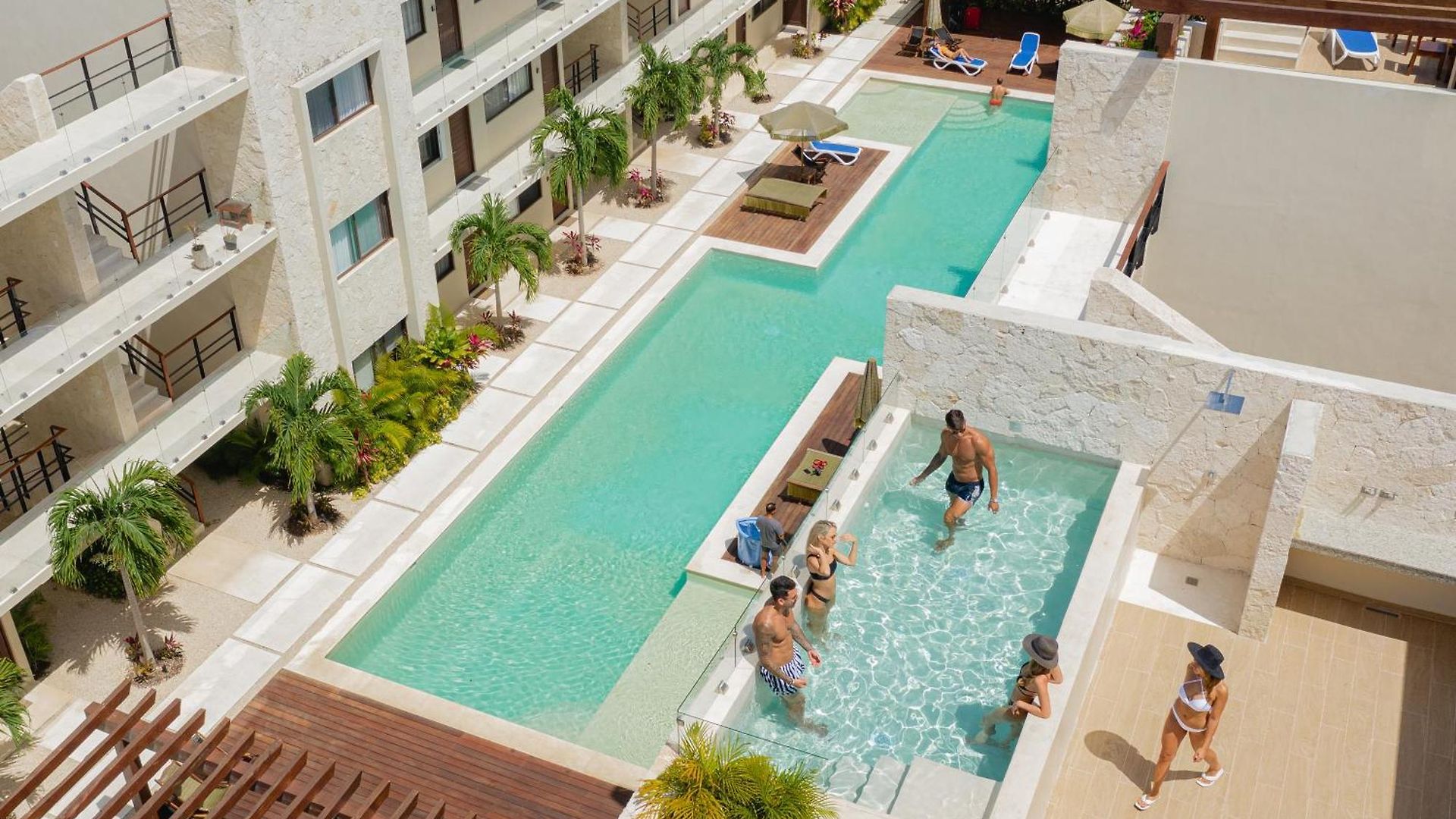 Penthouse Blue Luxury Kukulkan Apartment *