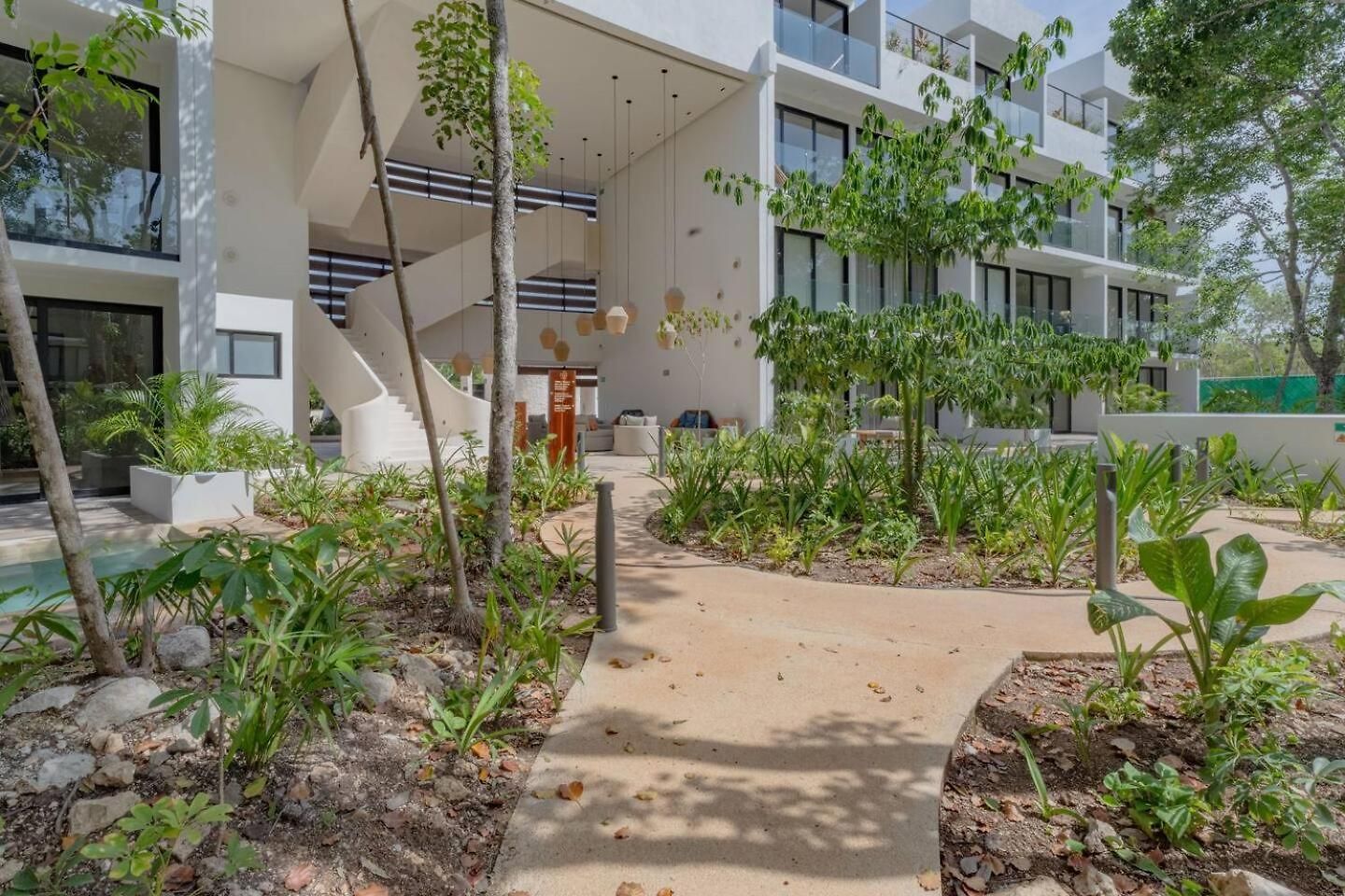 Apartment Luxury Coastal Vibes Park 101 Free Club